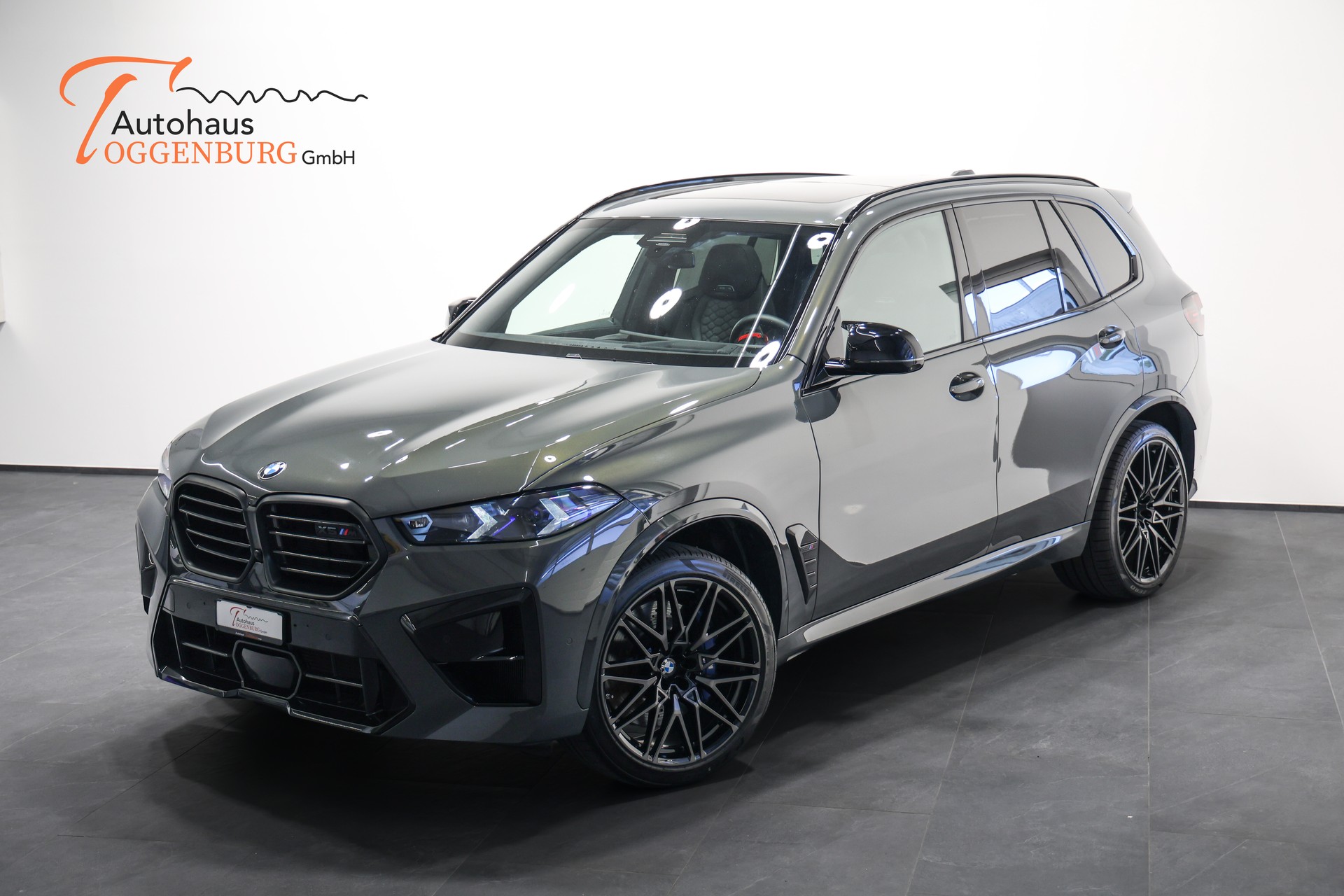 BMW X5M Competition - FACELIFT - Individual Dravitgrau - BMW Werksgarantie bis 10.2028 - AHK 3000kg --showroom-element-3