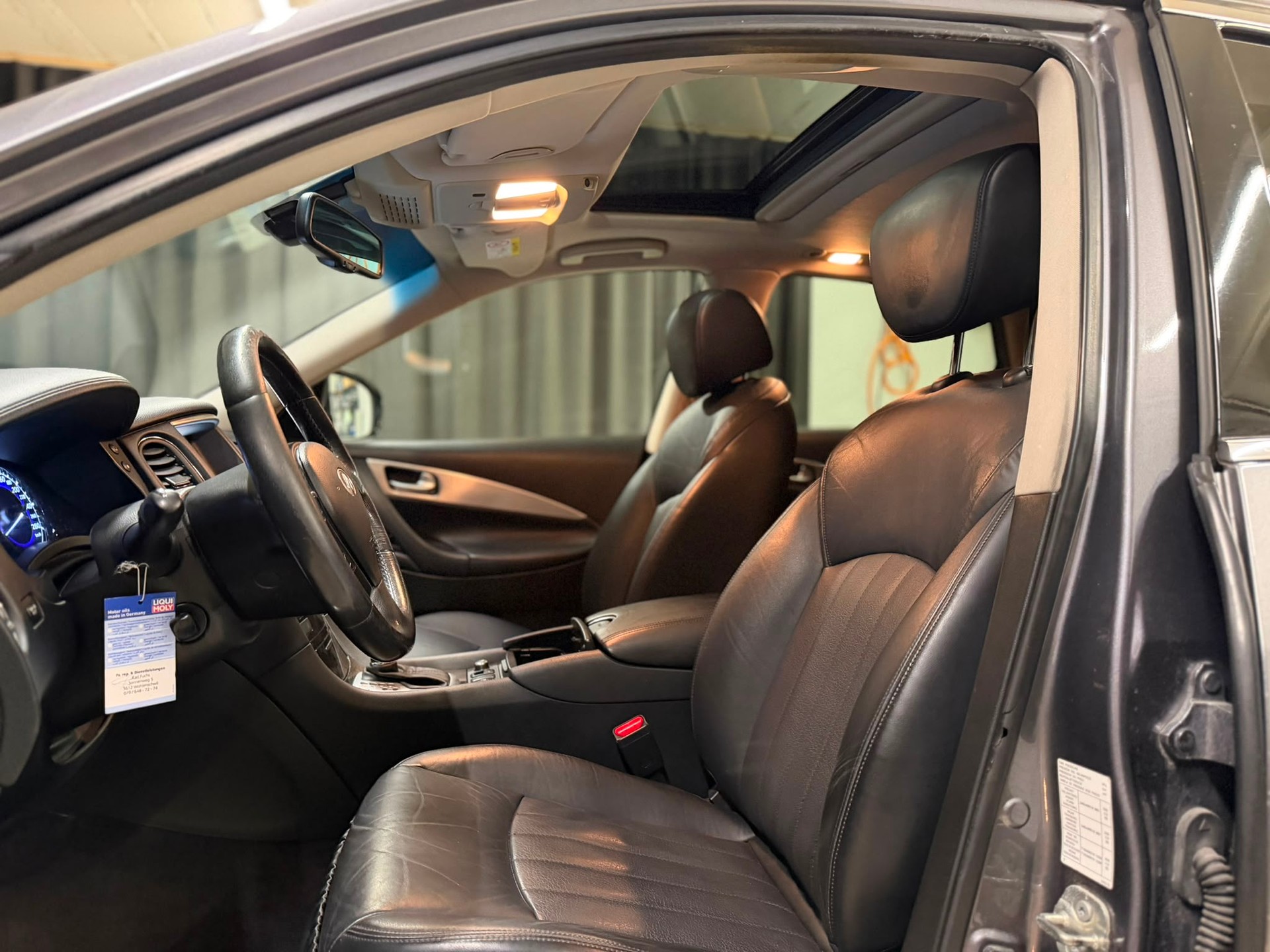 INFINITI QX50 3.0d AWD Automatic-image-8