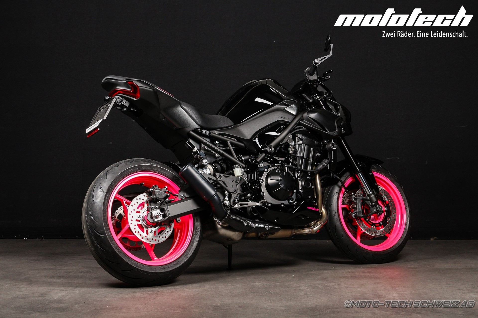 KAWASAKI Z 900 (35/70kW) STAGE 1 SHARK PINK EDITION-image-1