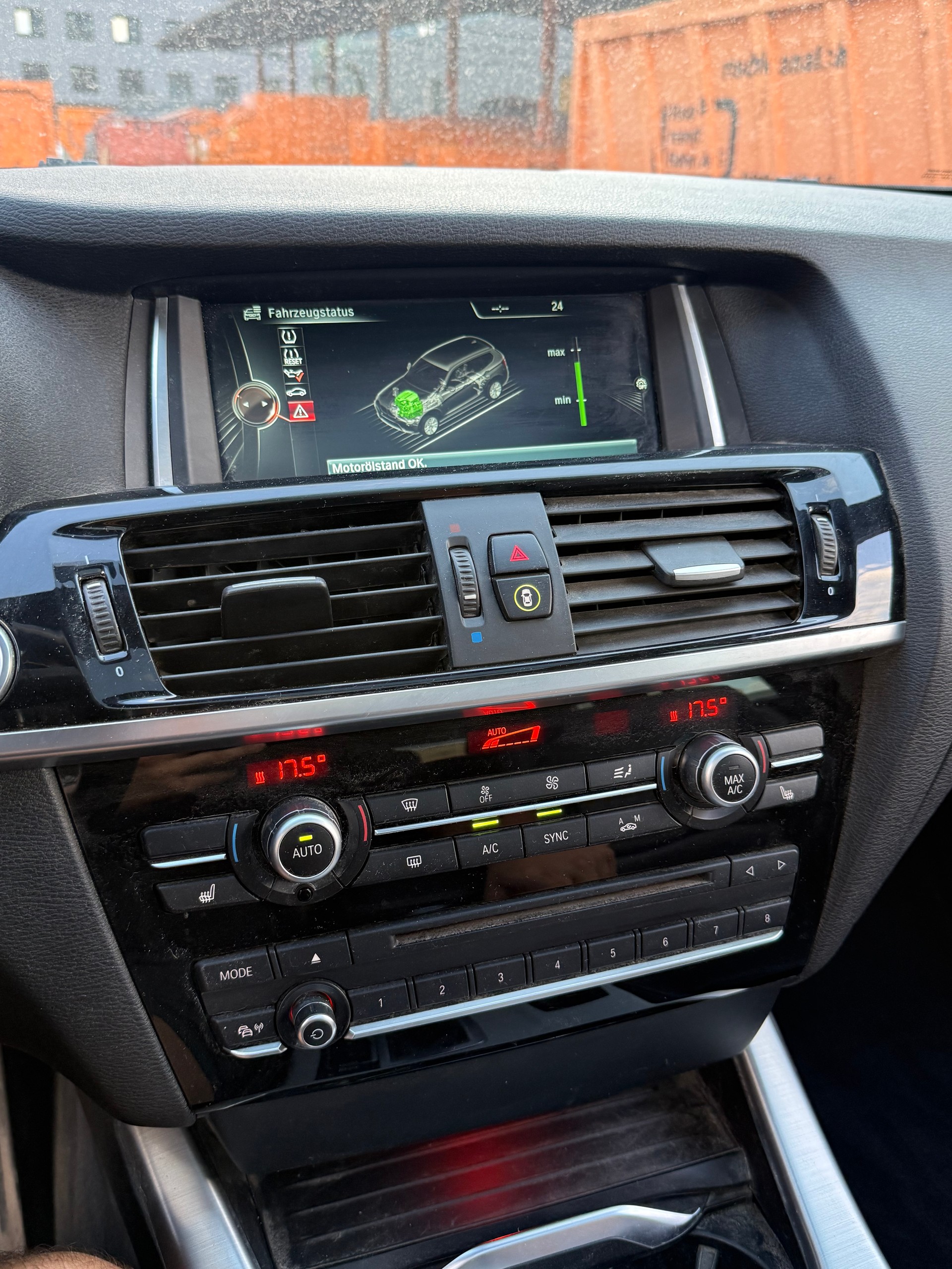 BMW x3 35xd-image-15