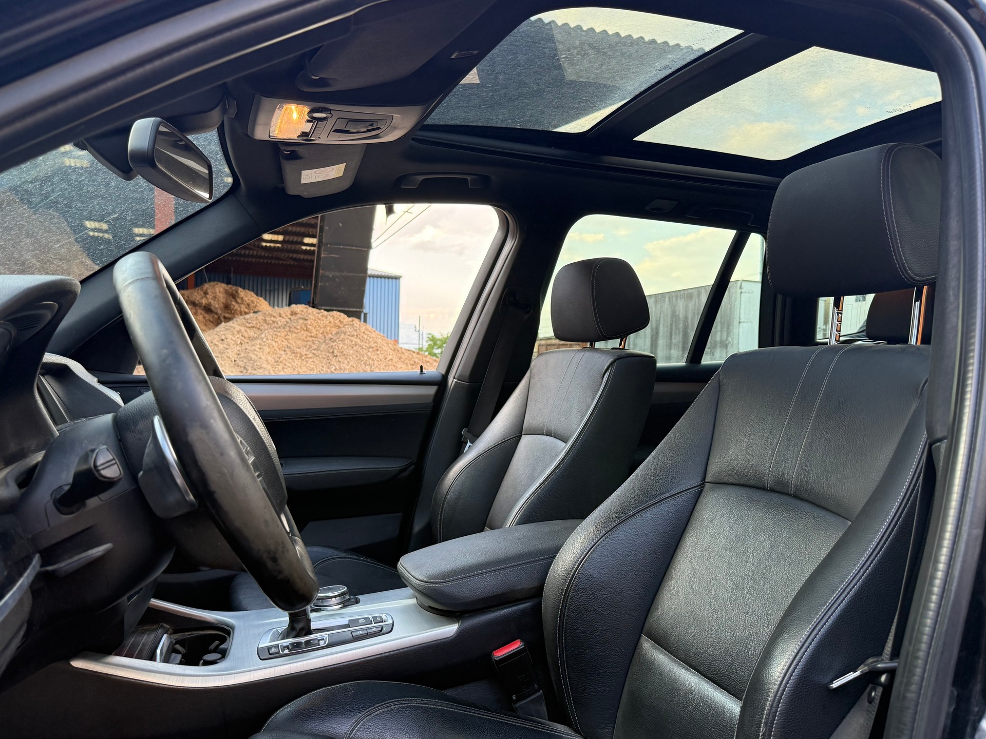 BMW x3 35xd-image-9