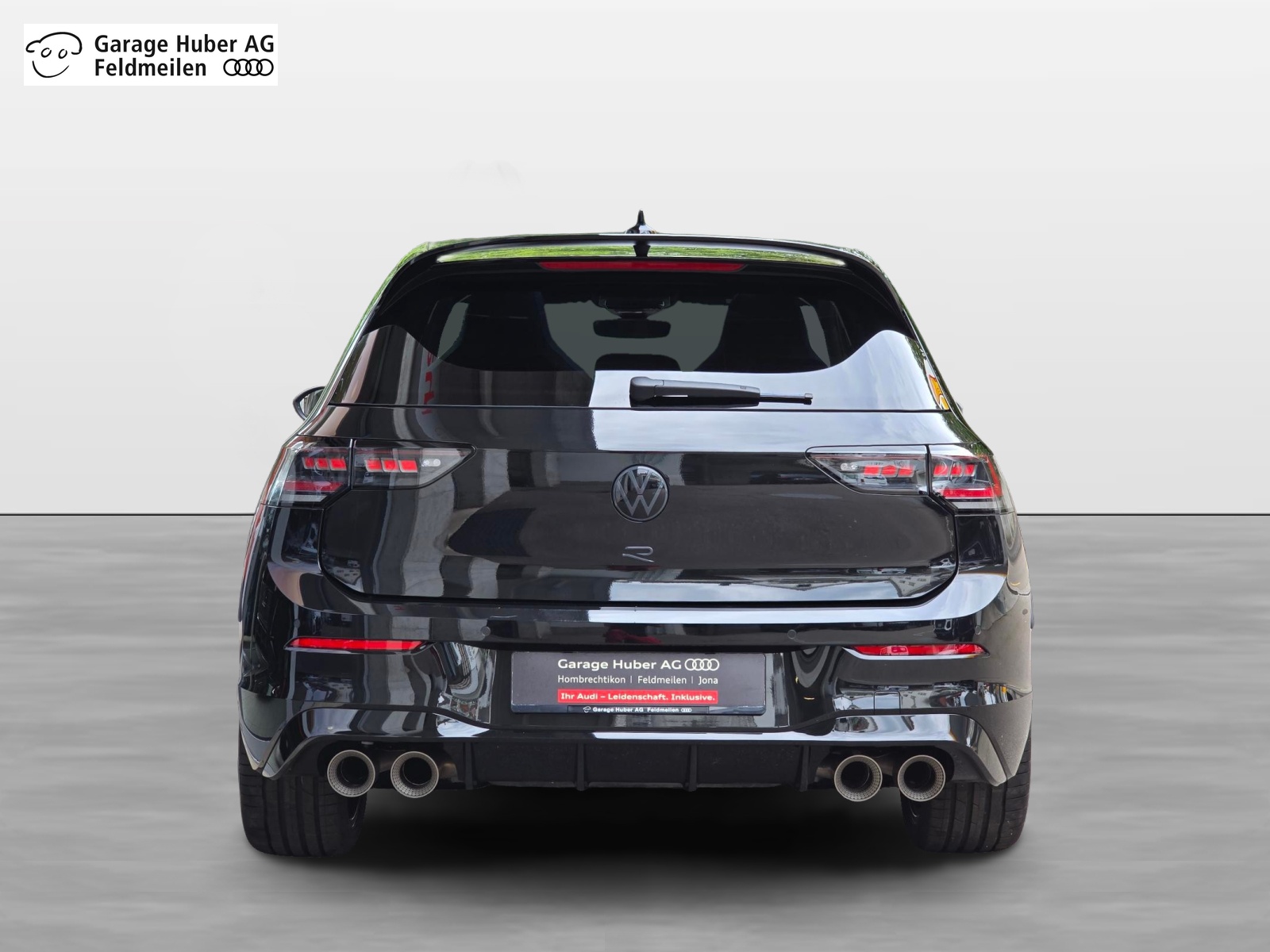 VW Golf 2.0 TSI R Black Edition DSG 4 Motion-image-4