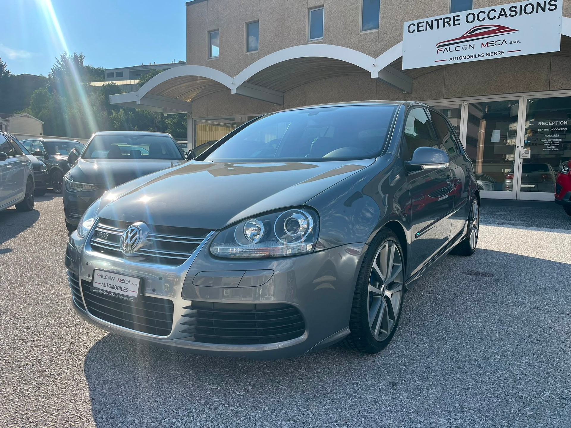 VW Golf R32 4Motion-showroom-element-3