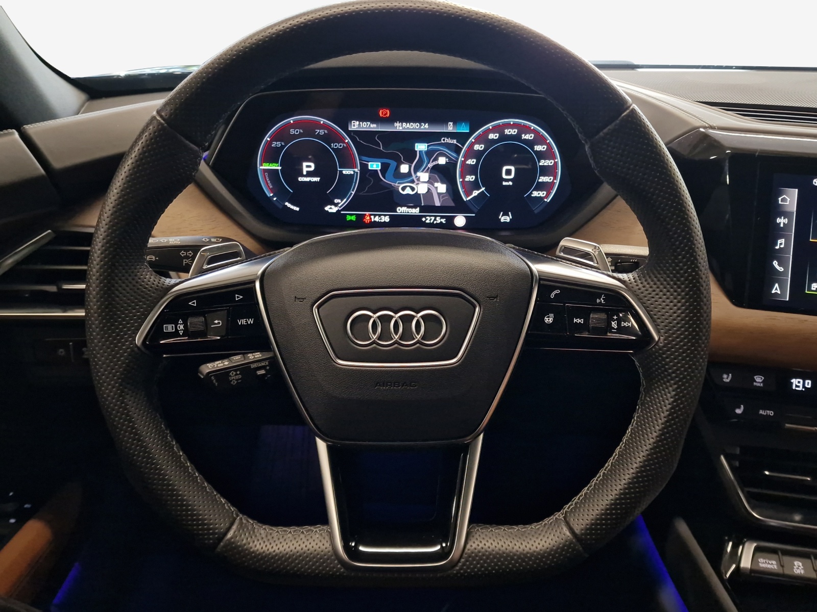 AUDI e-tron GT quattro-image-10