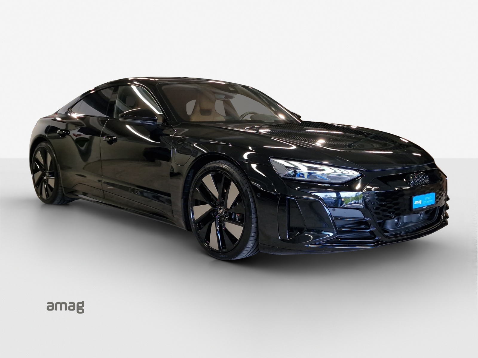 AUDI e-tron GT quattro-image-6