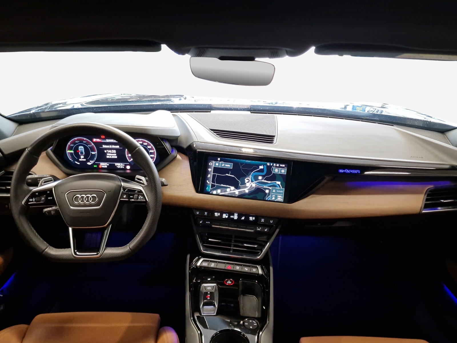 AUDI e-tron GT quattro-image-9