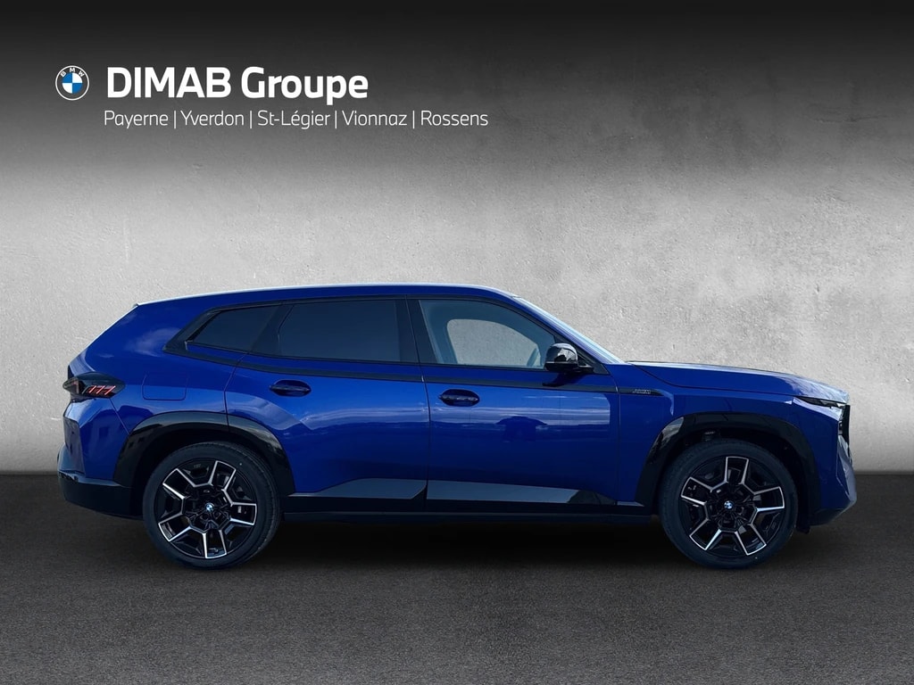 BMW XM xDrive 50e PHEV Steptronic-image-4