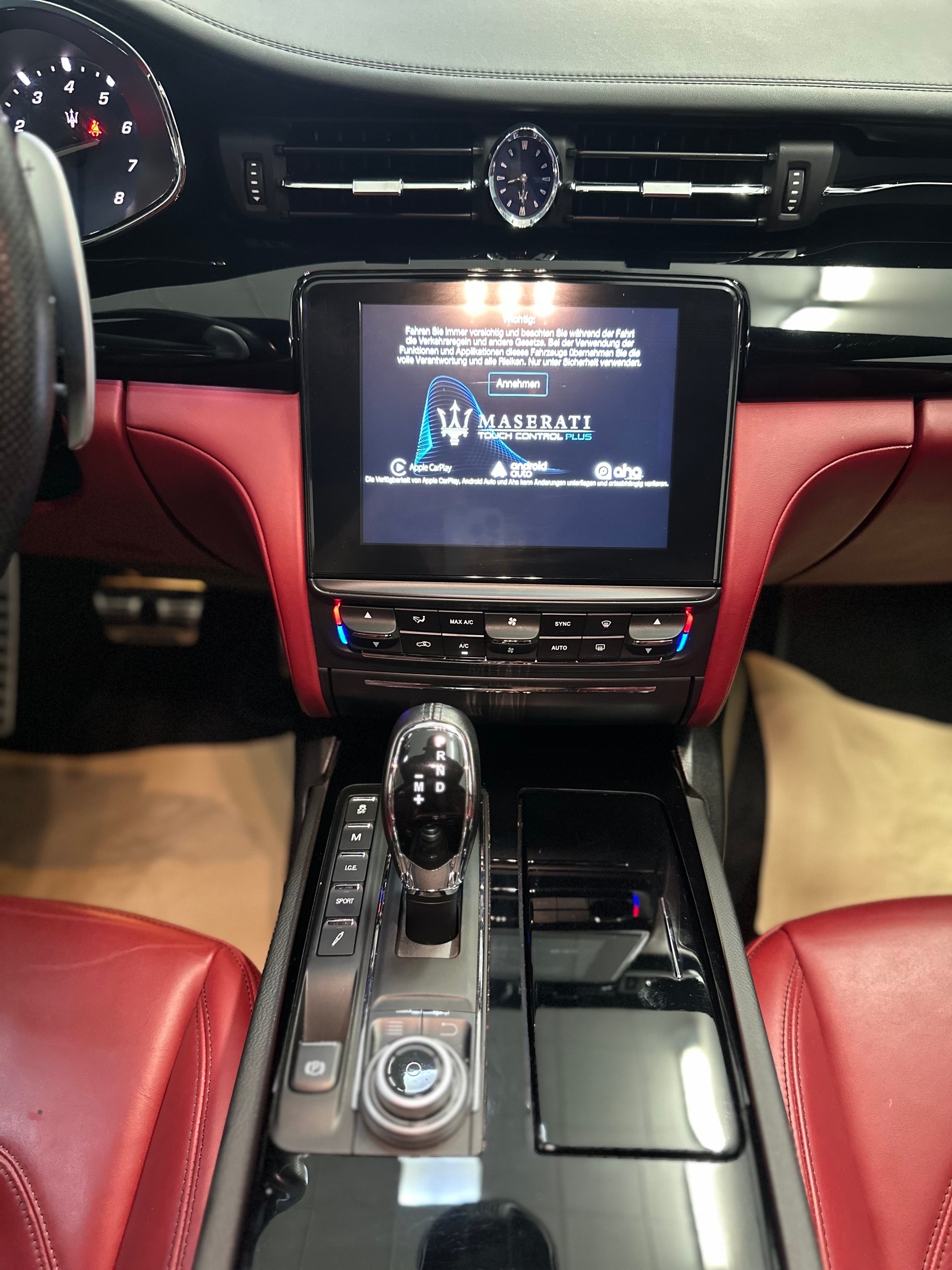 MASERATI Quattroporte 3.0 V6 S Q4 Automatica-image-16