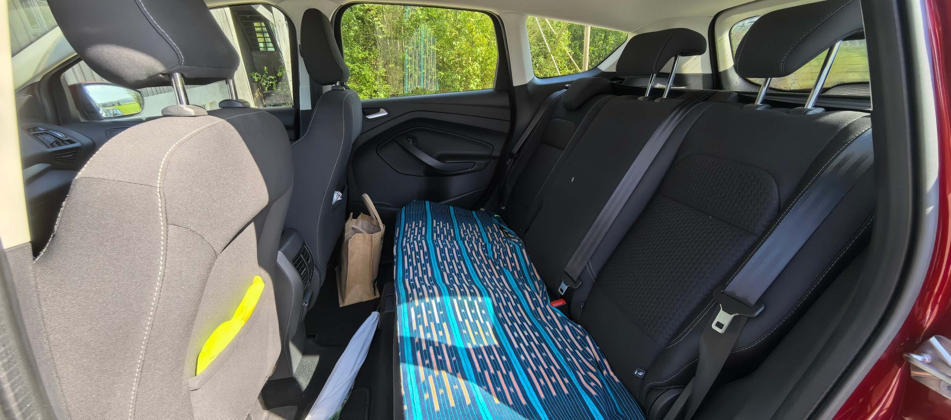 FORD Kuga 1.5 EcoB 182 Business 4WD Automatic-image-6