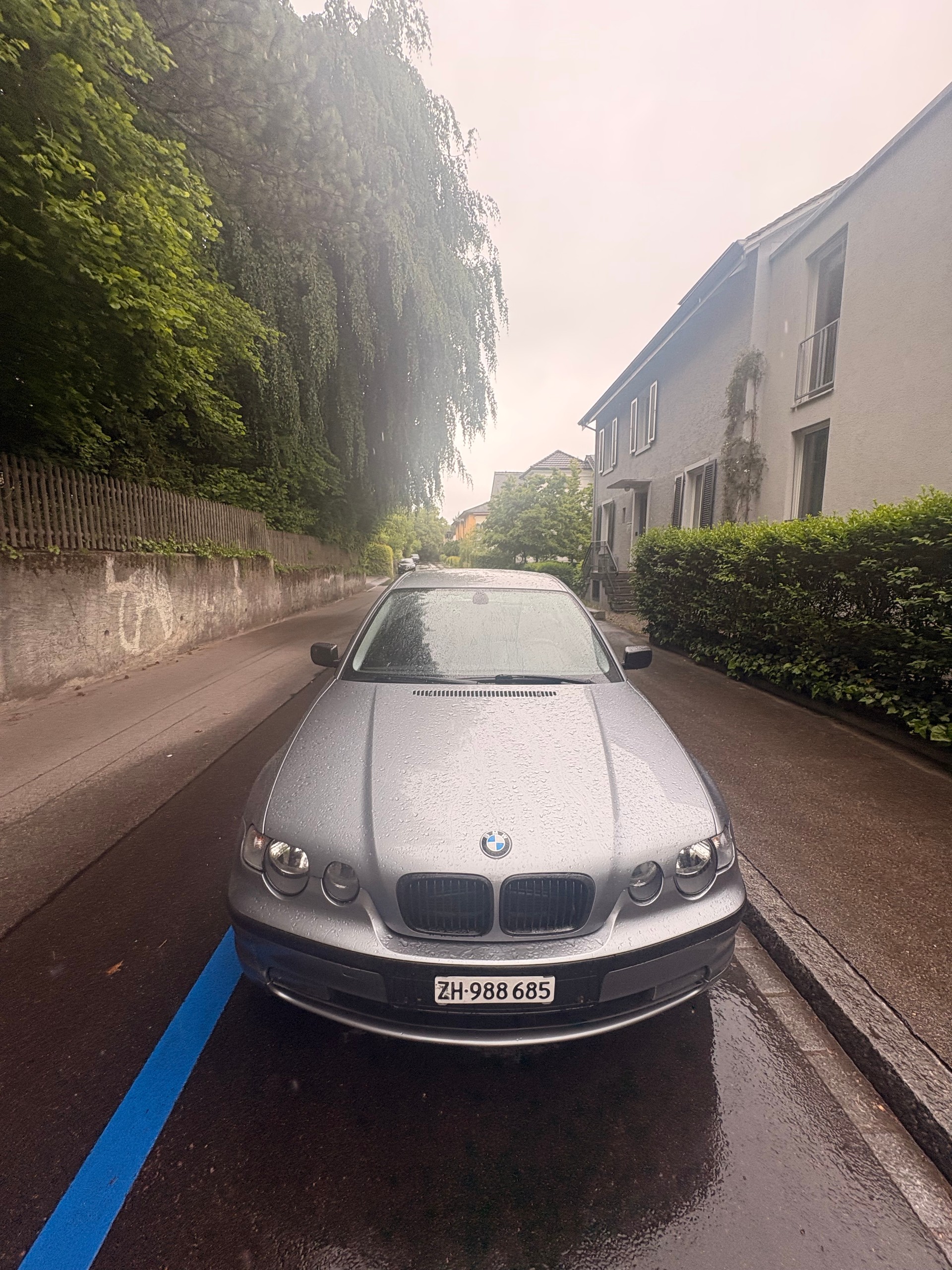 BMW 316ti