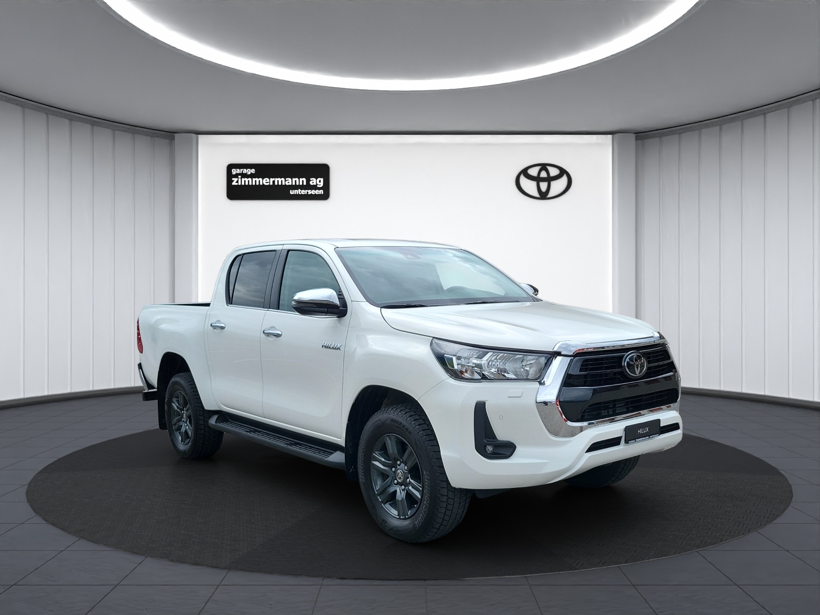 TOYOTA Hilux Double Cab.-Pick-up 2.8 D-4D Style MHEV 204 Style-showroom-element-2