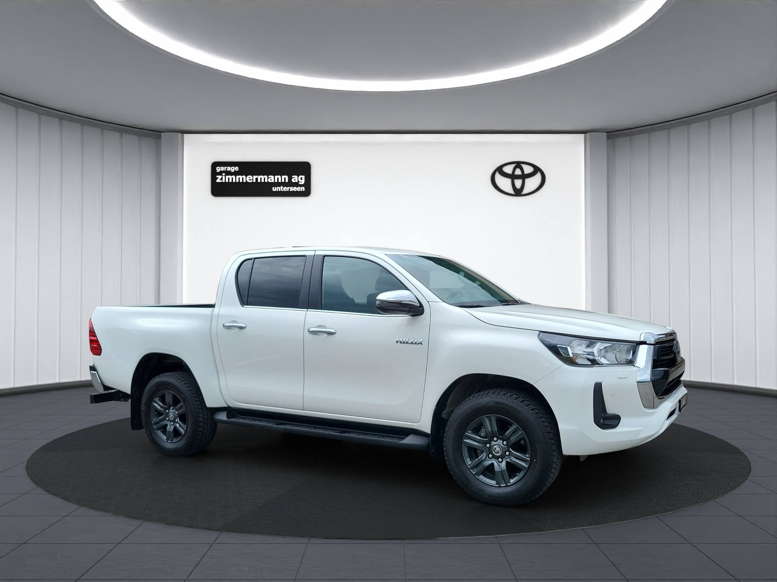 TOYOTA Hilux Double Cab.-Pick-up 2.8 D-4D Style MHEV 204 Style-showroom-element-3