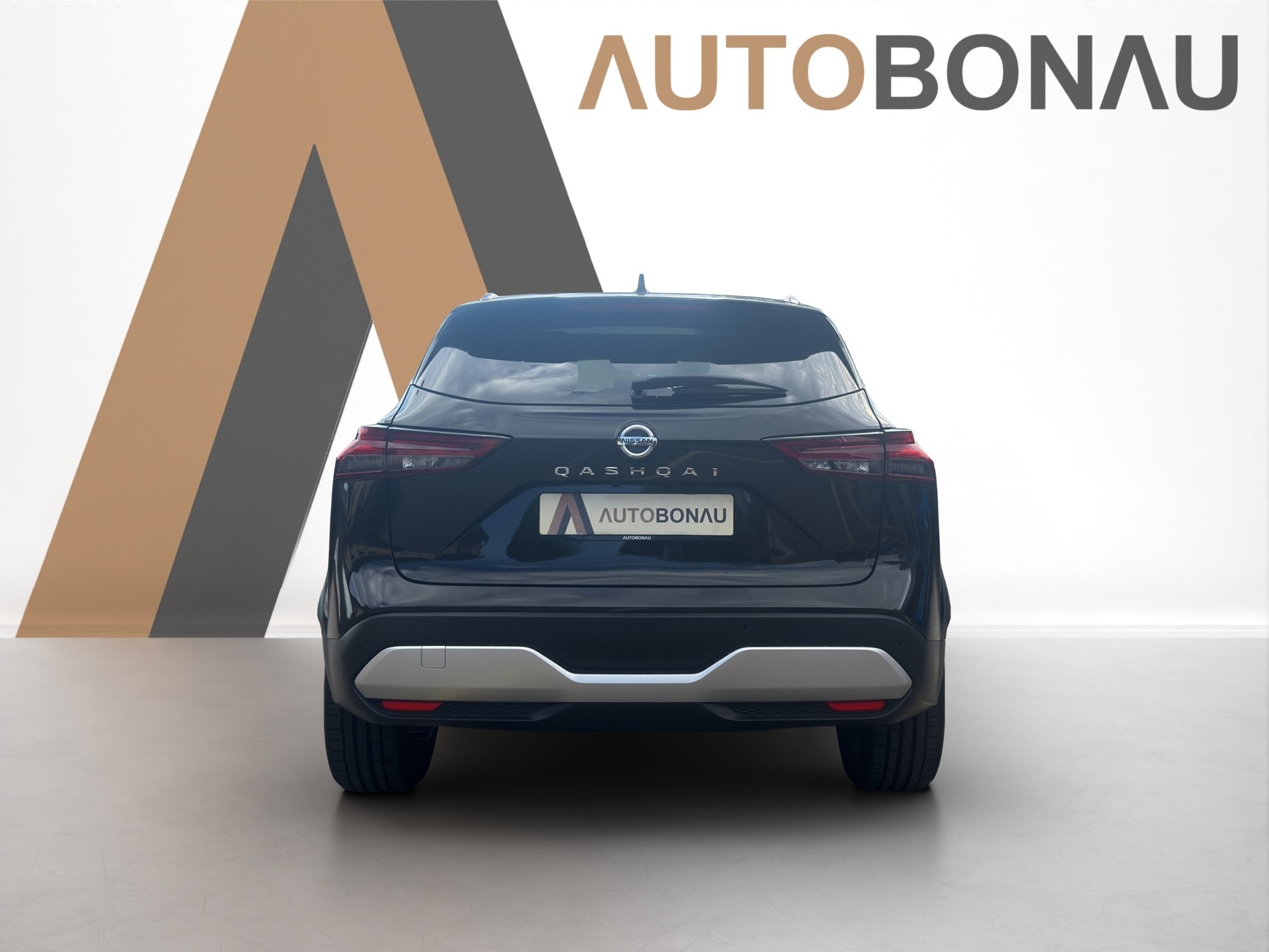 NISSAN Qashqai 1.3 DIG-T Tekna 4x4-showroom-element-3
