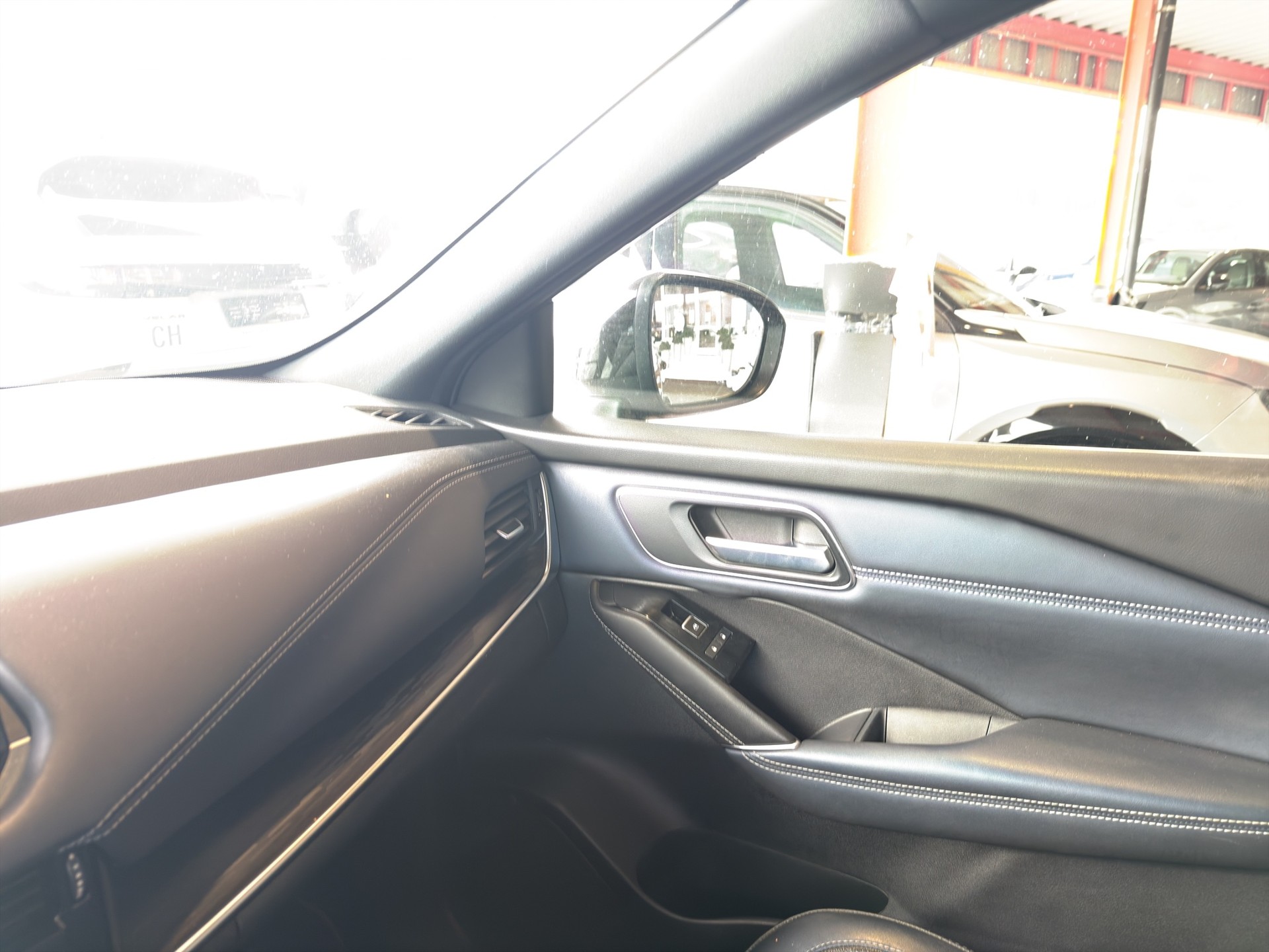 NISSAN Qashqai 1.3 DIG-T Tekna 4x4-image-39
