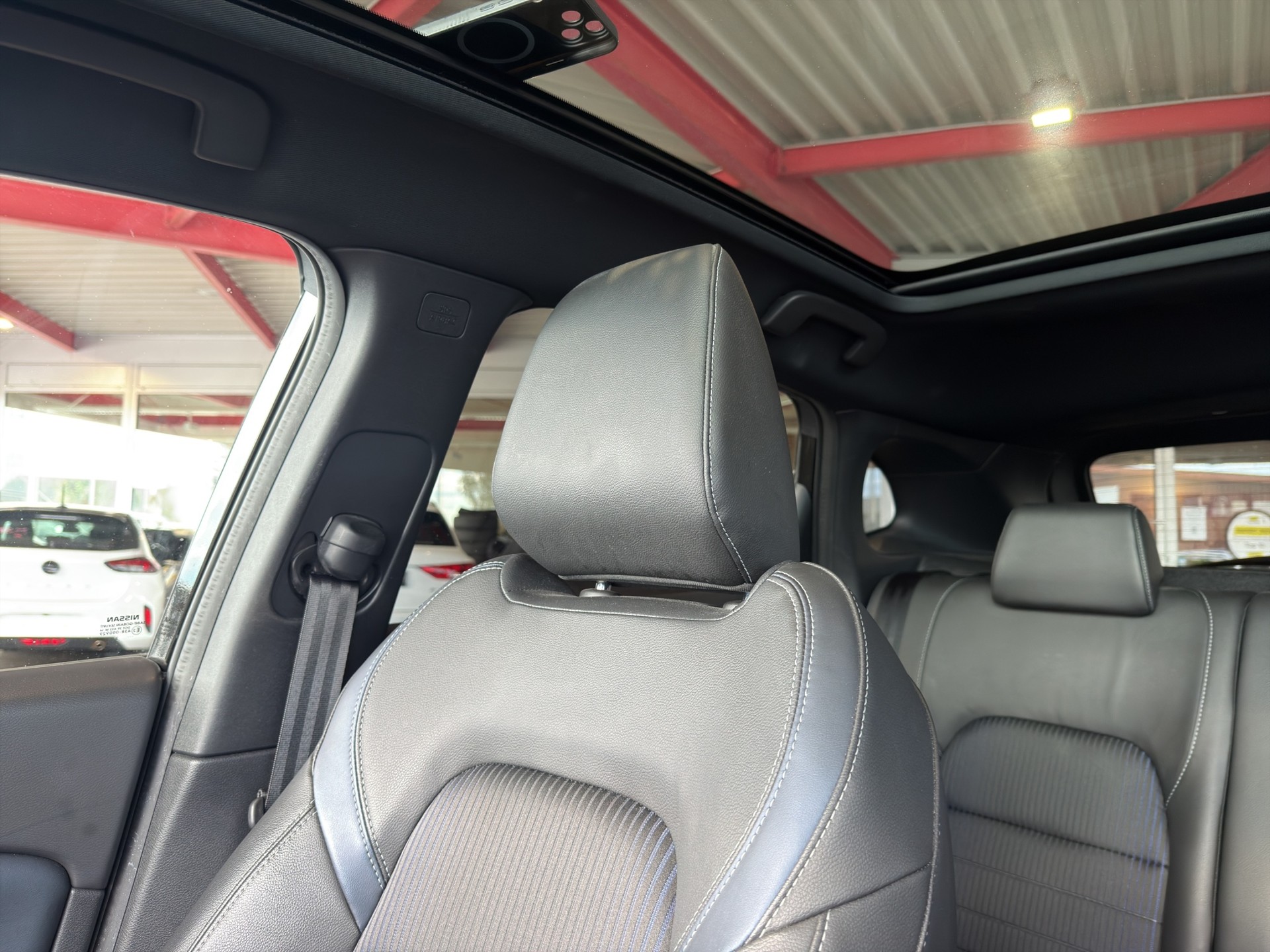 NISSAN Qashqai 1.3 DIG-T Tekna 4x4-image-40