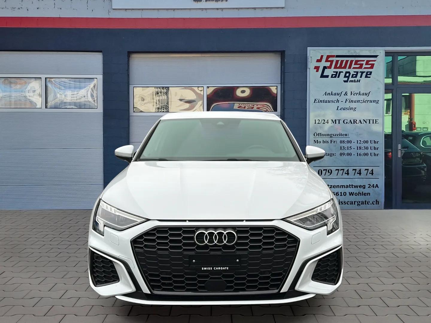 AUDI A3 Sportback 35 TFSI S line S-tronic mit 5J Werksgarantie oder 100000km-showroom-element-2