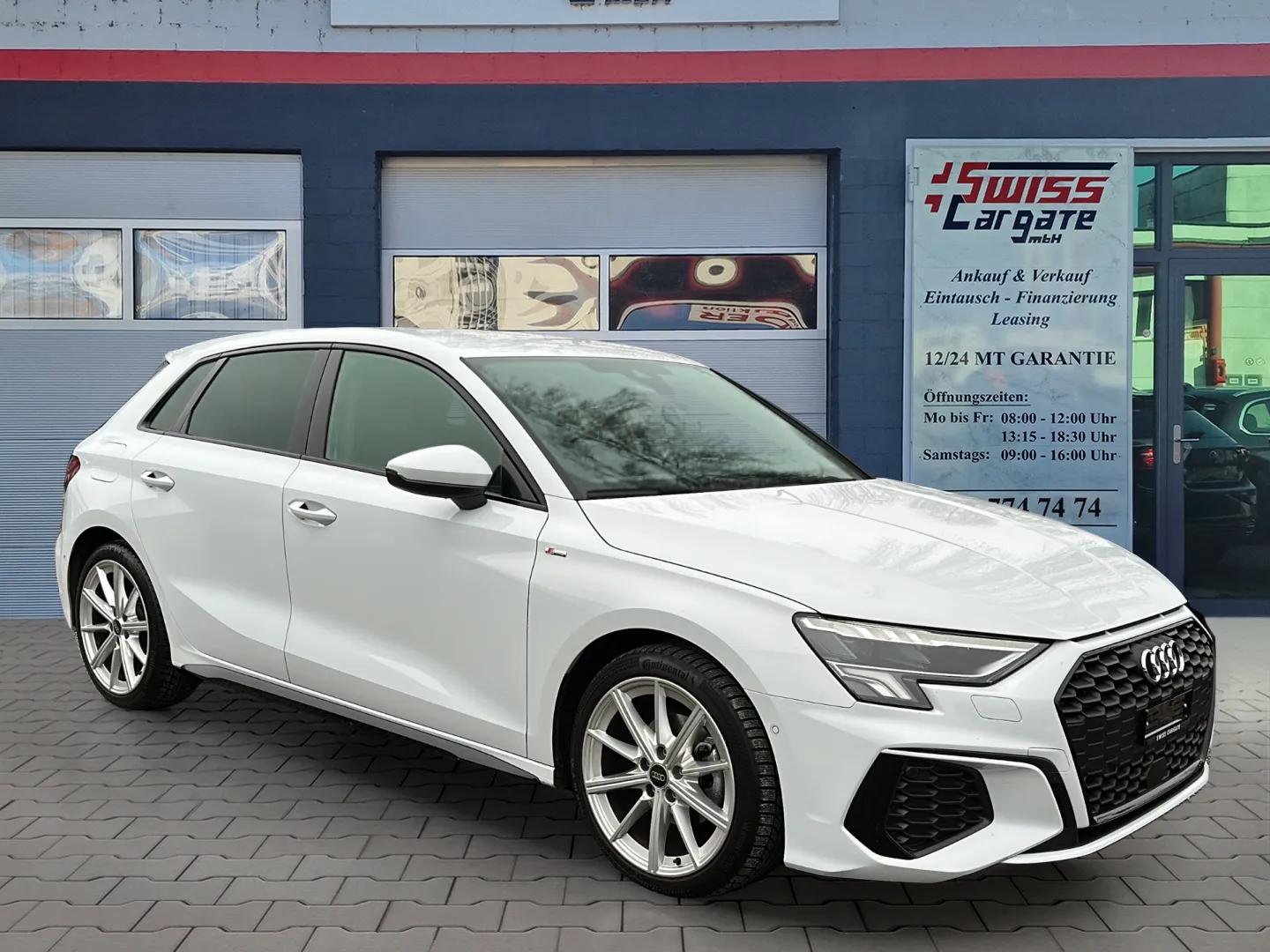 AUDI A3 Sportback 35 TFSI S line S-tronic mit 5J Werksgarantie oder 100000km-showroom-element-1