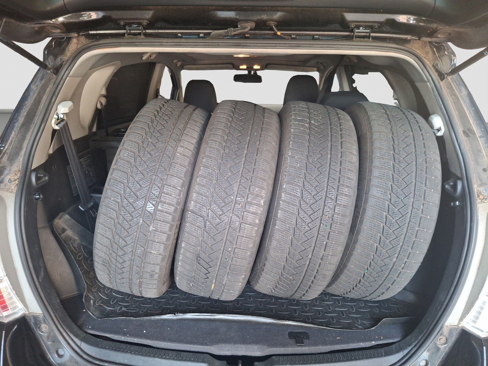 TOYOTA Verso 2.2 D-CAT Linea Sol-image-6