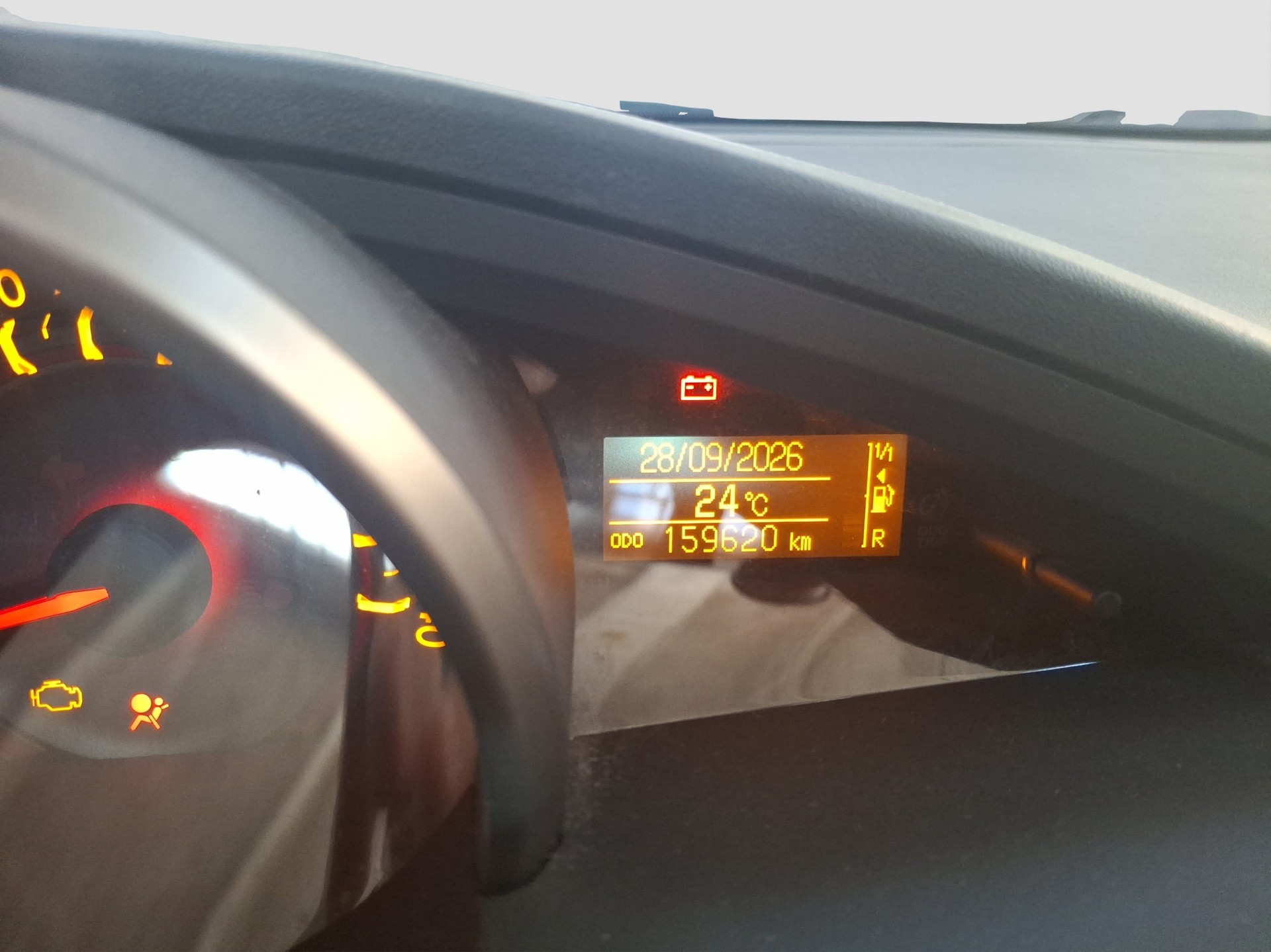 TOYOTA Verso 2.2 D-CAT Linea Sol-image-12