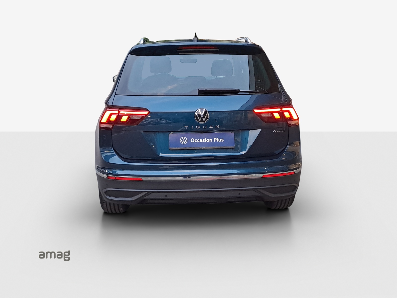 VW Tiguan 2.0TSI Life 4Motion DSG-showroom-element-3