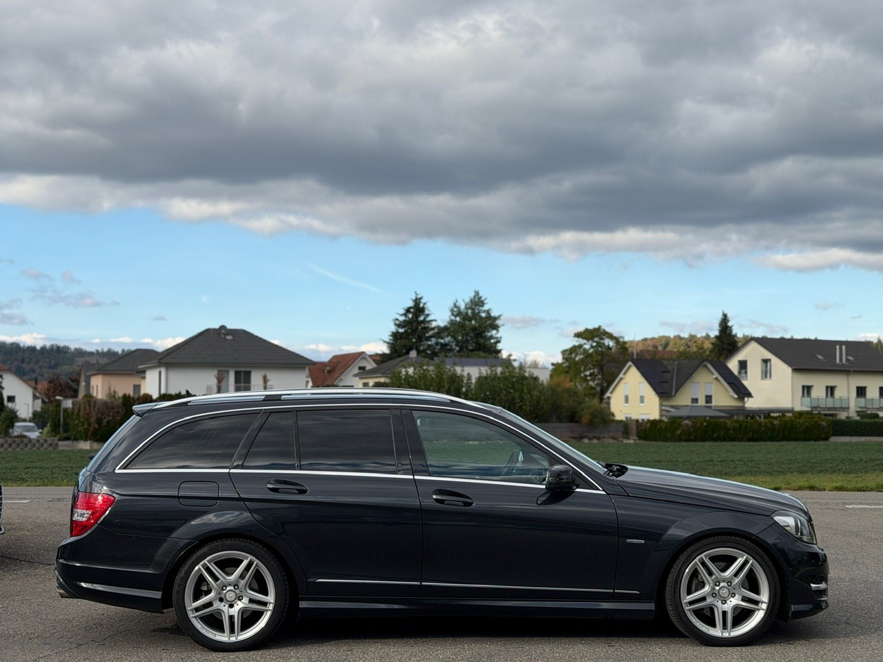 MERCEDES-BENZ C 300 CDI Avantgarde 4Matic 7G-Tronic-image-11