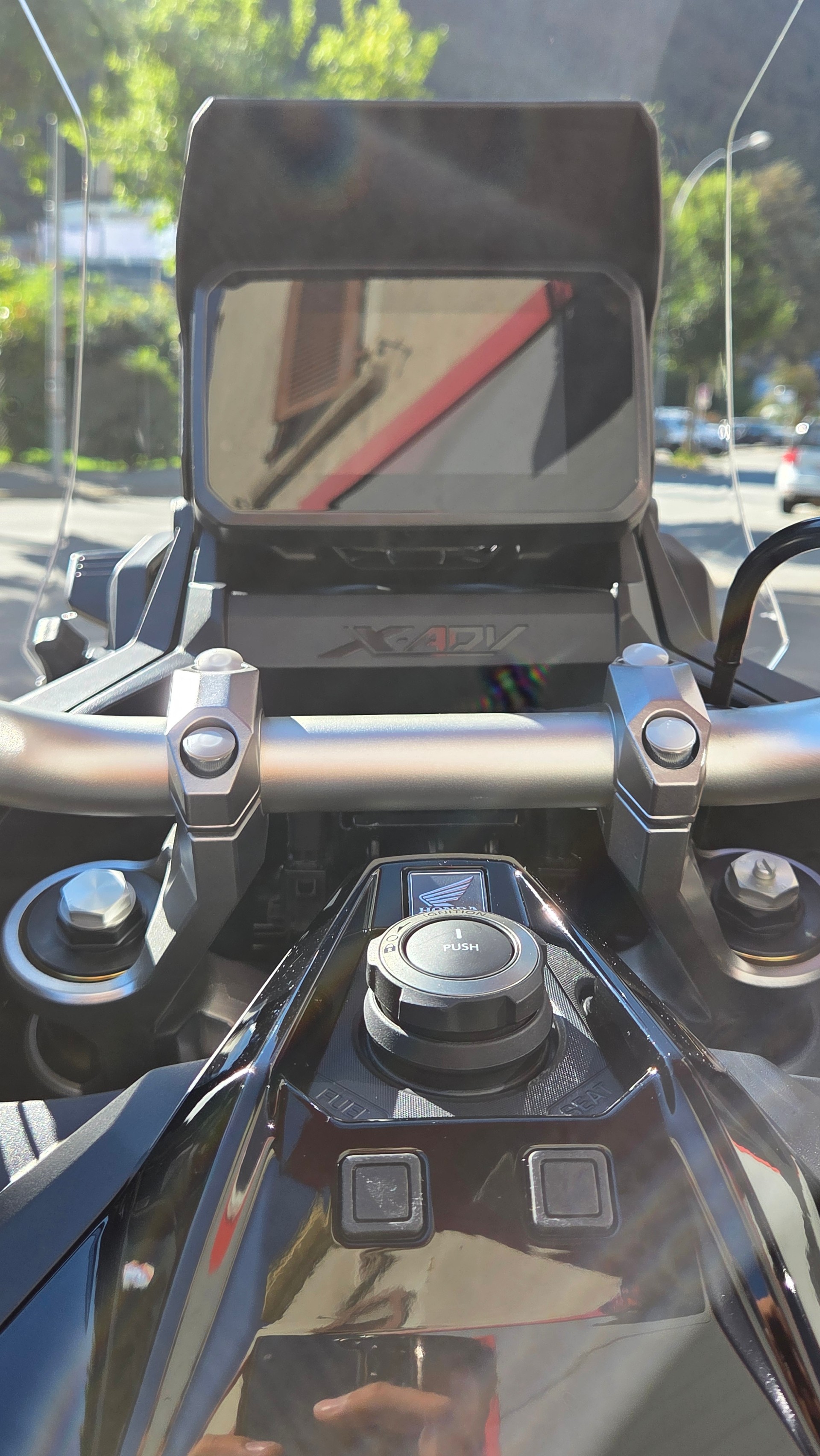 HONDA X-ADV 750-image-6