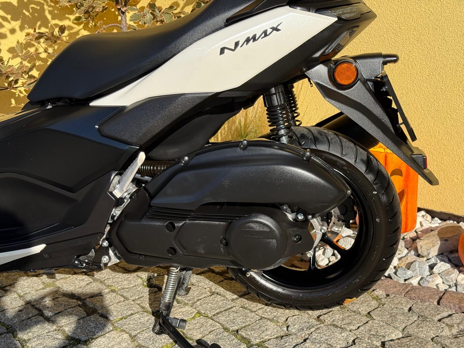 YAMAHA N-MAX GPD-image-2