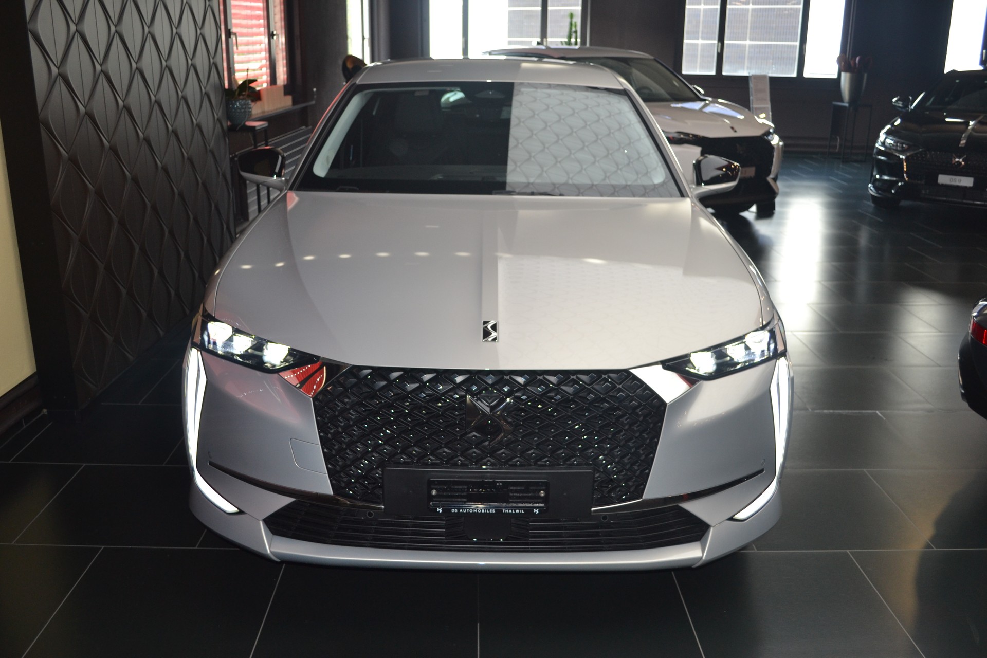 DS AUTOMOBILES DS 4 1.4 Blue HDi Rivoli EAT8-image-9