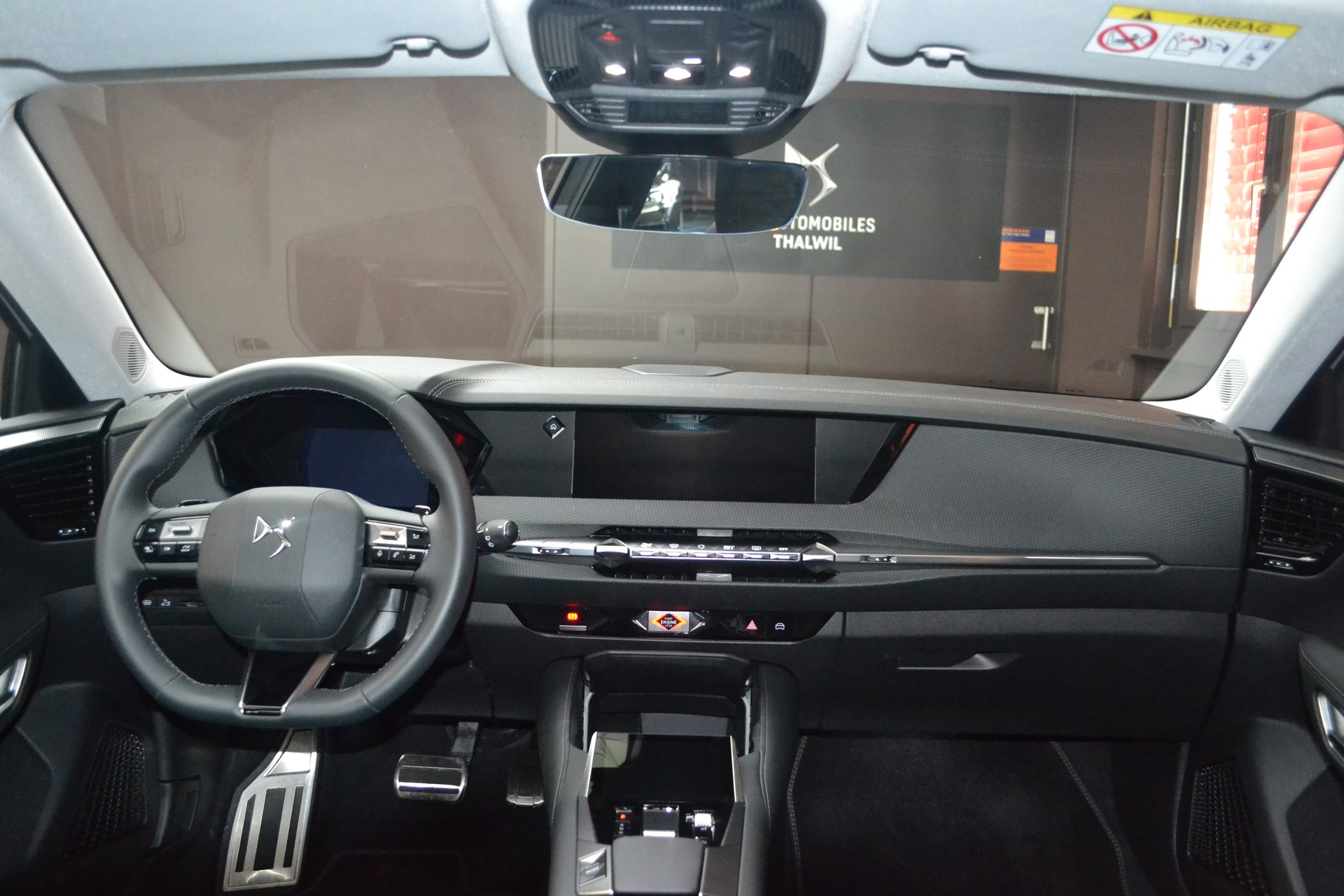 DS AUTOMOBILES DS 4 1.4 Blue HDi Rivoli EAT8-image-8