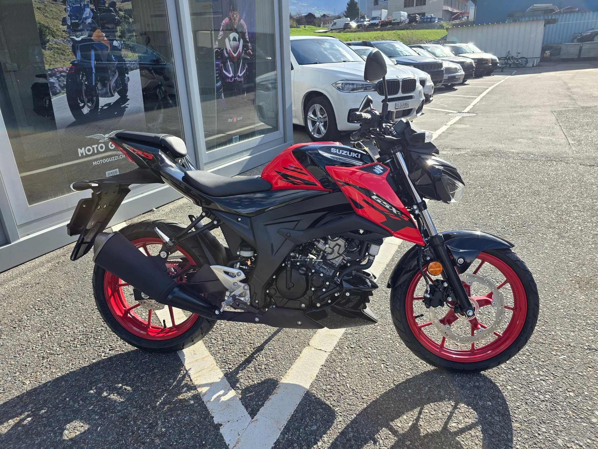 SUZUKI GSX-S 125-image-1