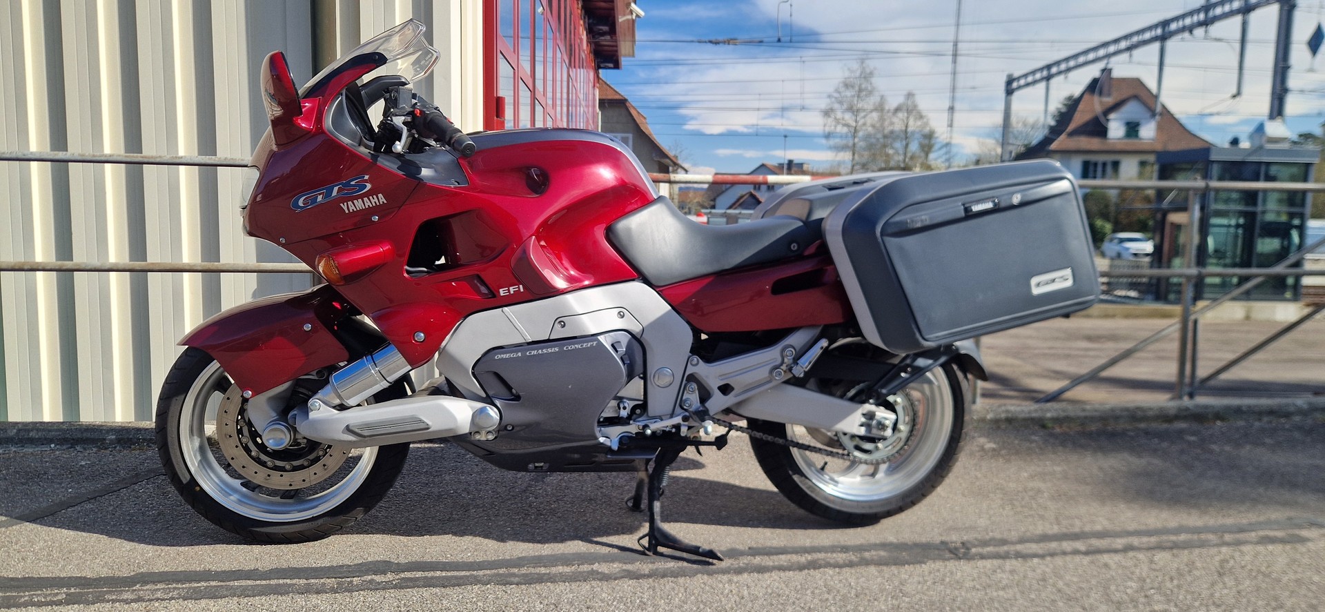 YAMAHA GTS 1000 ABS-image-4