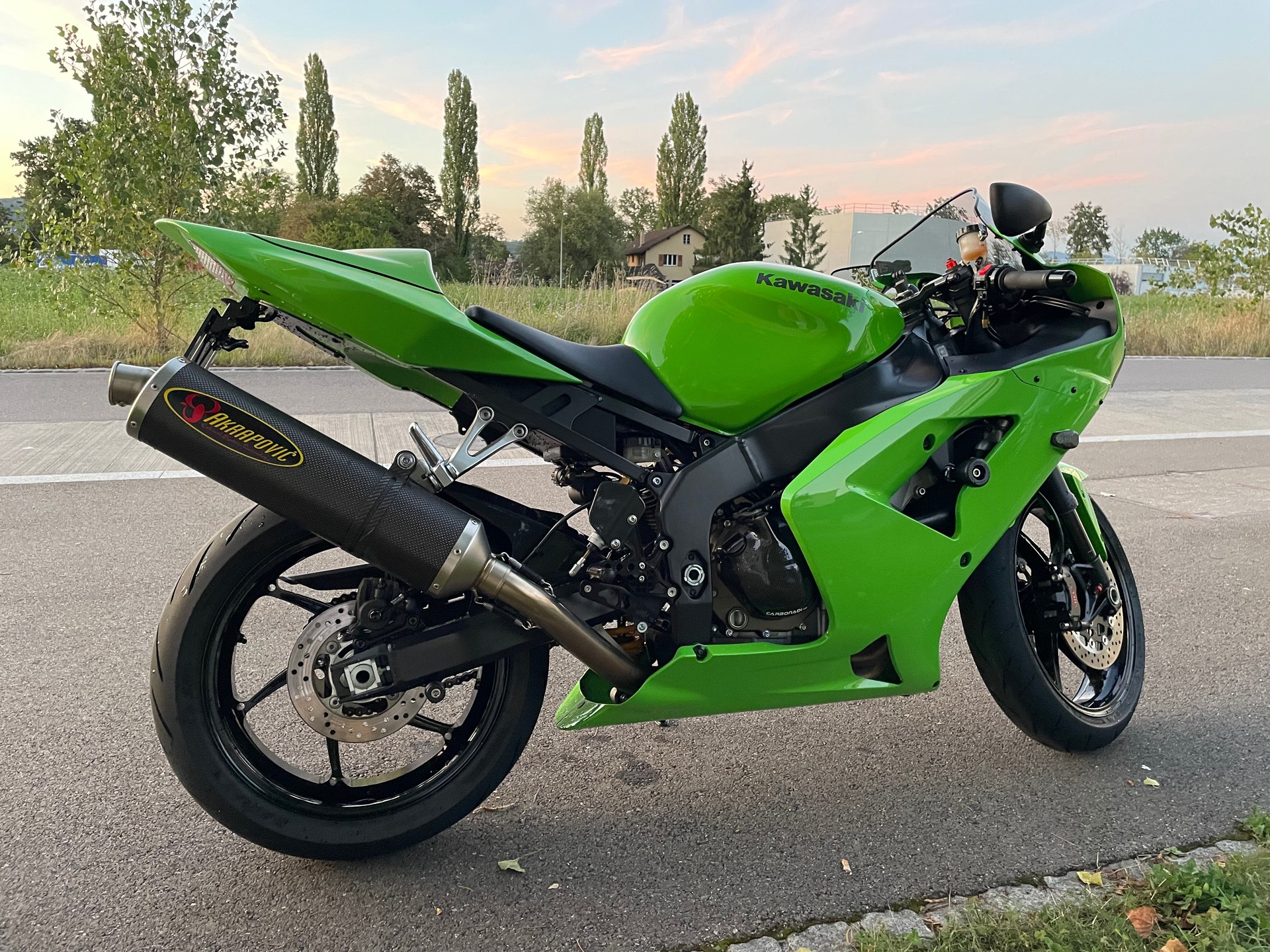 KAWASAKI Ninja ZX-6RR-image-1