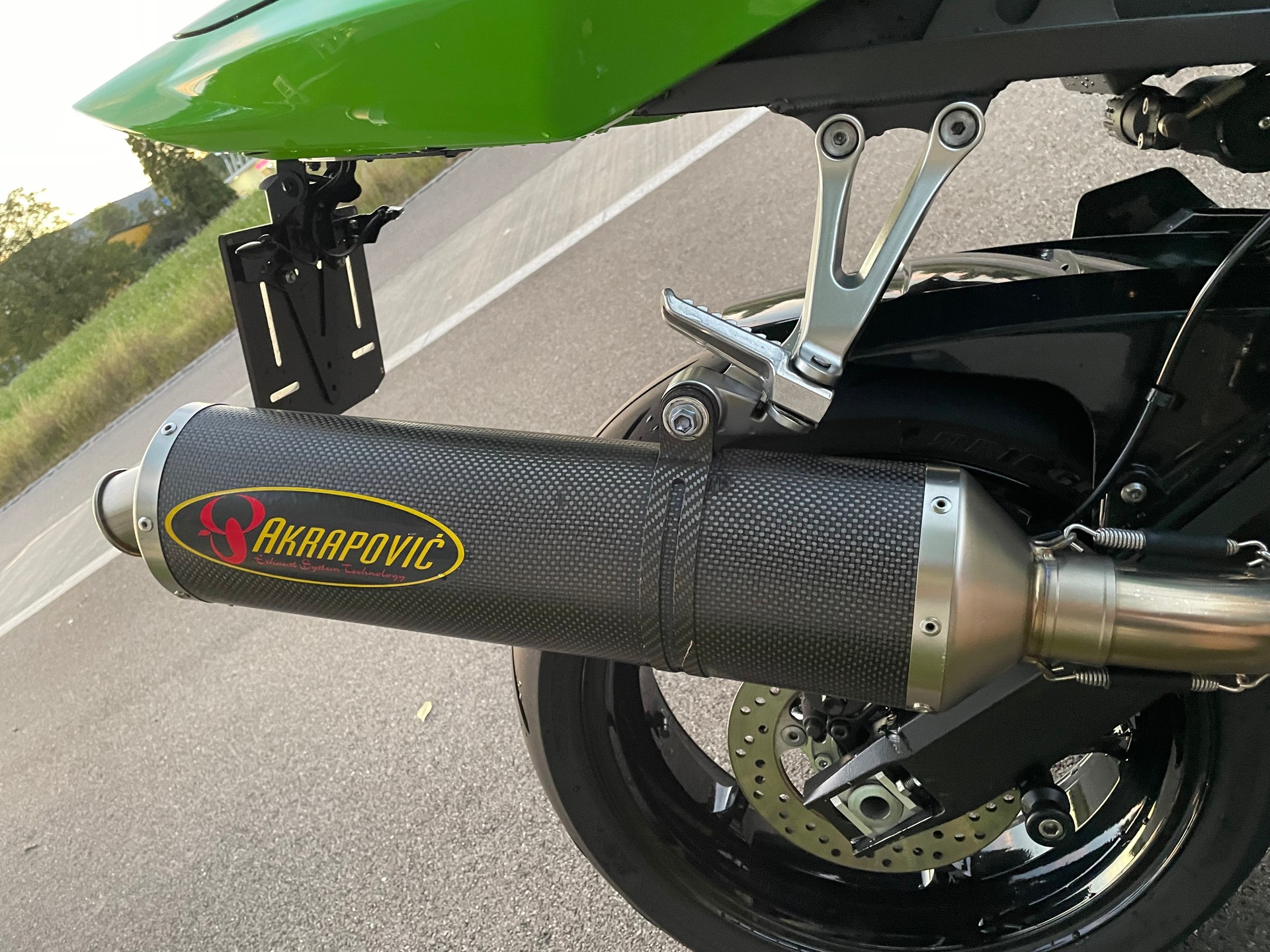 KAWASAKI Ninja ZX-6RR-image-6
