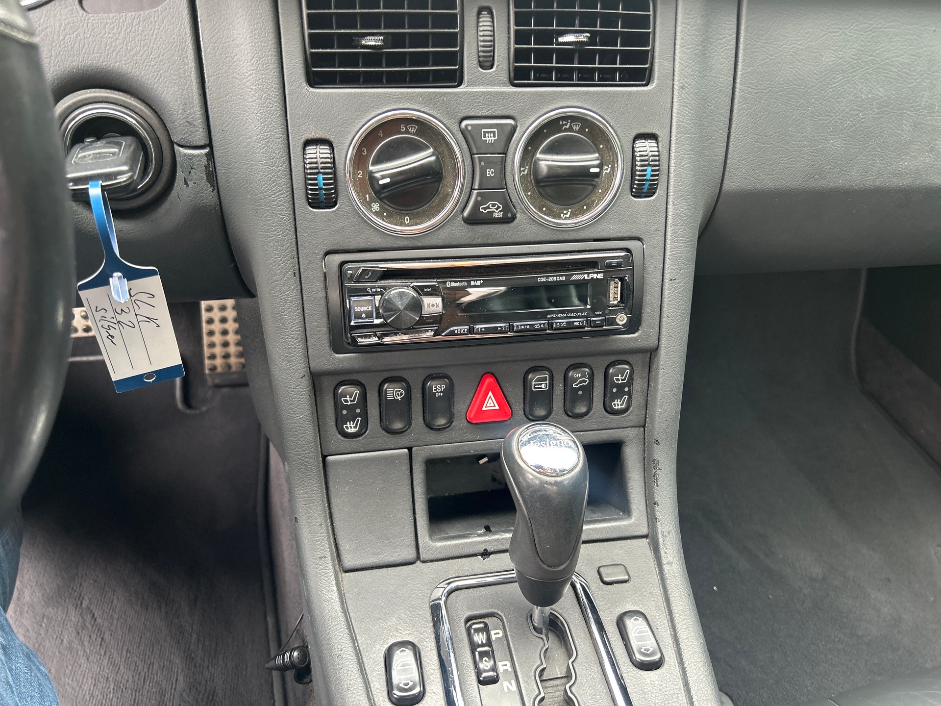 MERCEDES-BENZ SLK 32 AMG Automatic-image-11