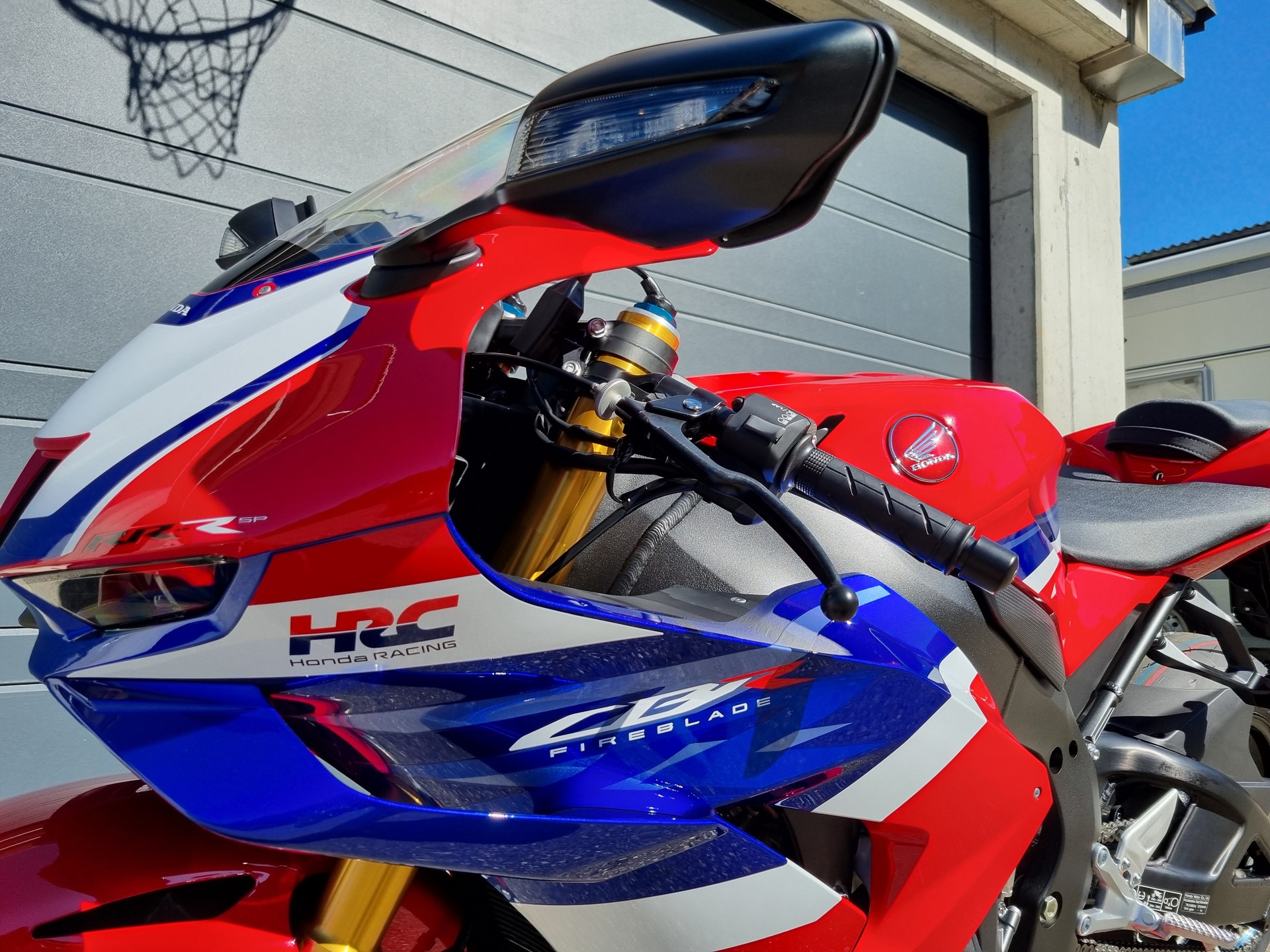HONDA CBR 1000 RR-R Fireblade SP-image-4