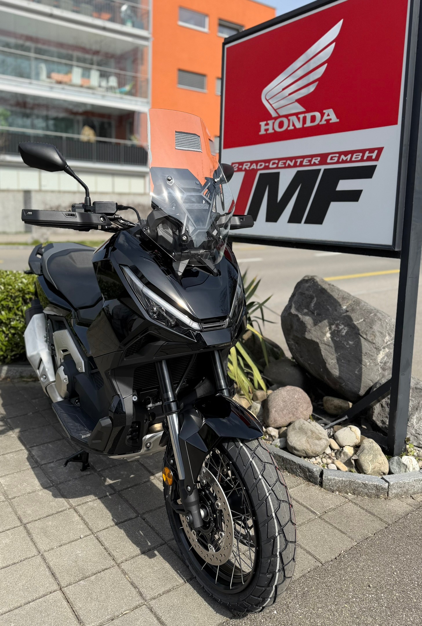 HONDA X-ADV 750-image-7