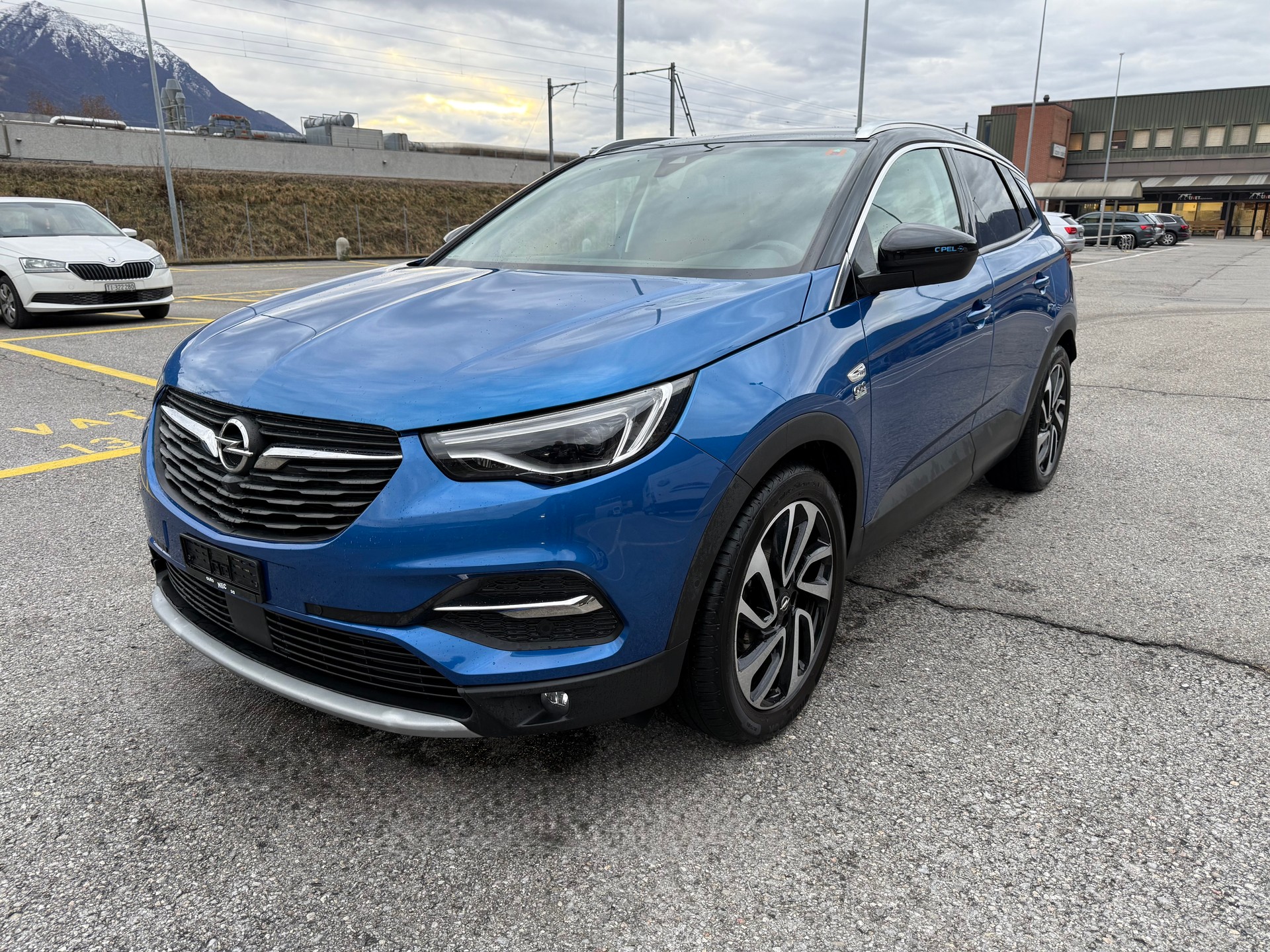 OPEL Grandland X 1.2i TP Excellence Automatik