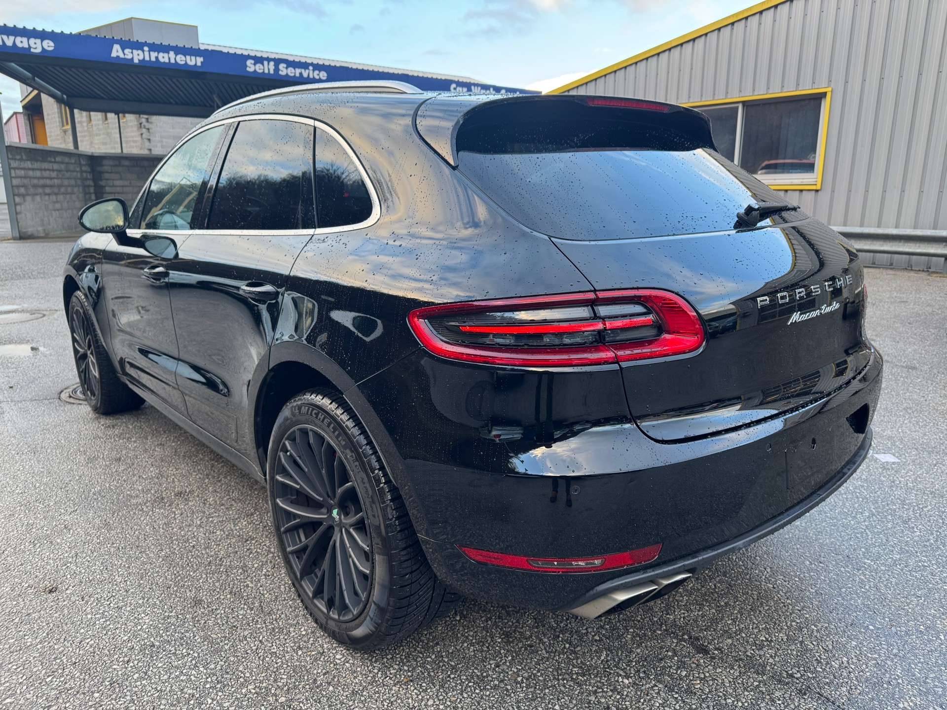 PORSCHE Macan Turbo PDK-image-4