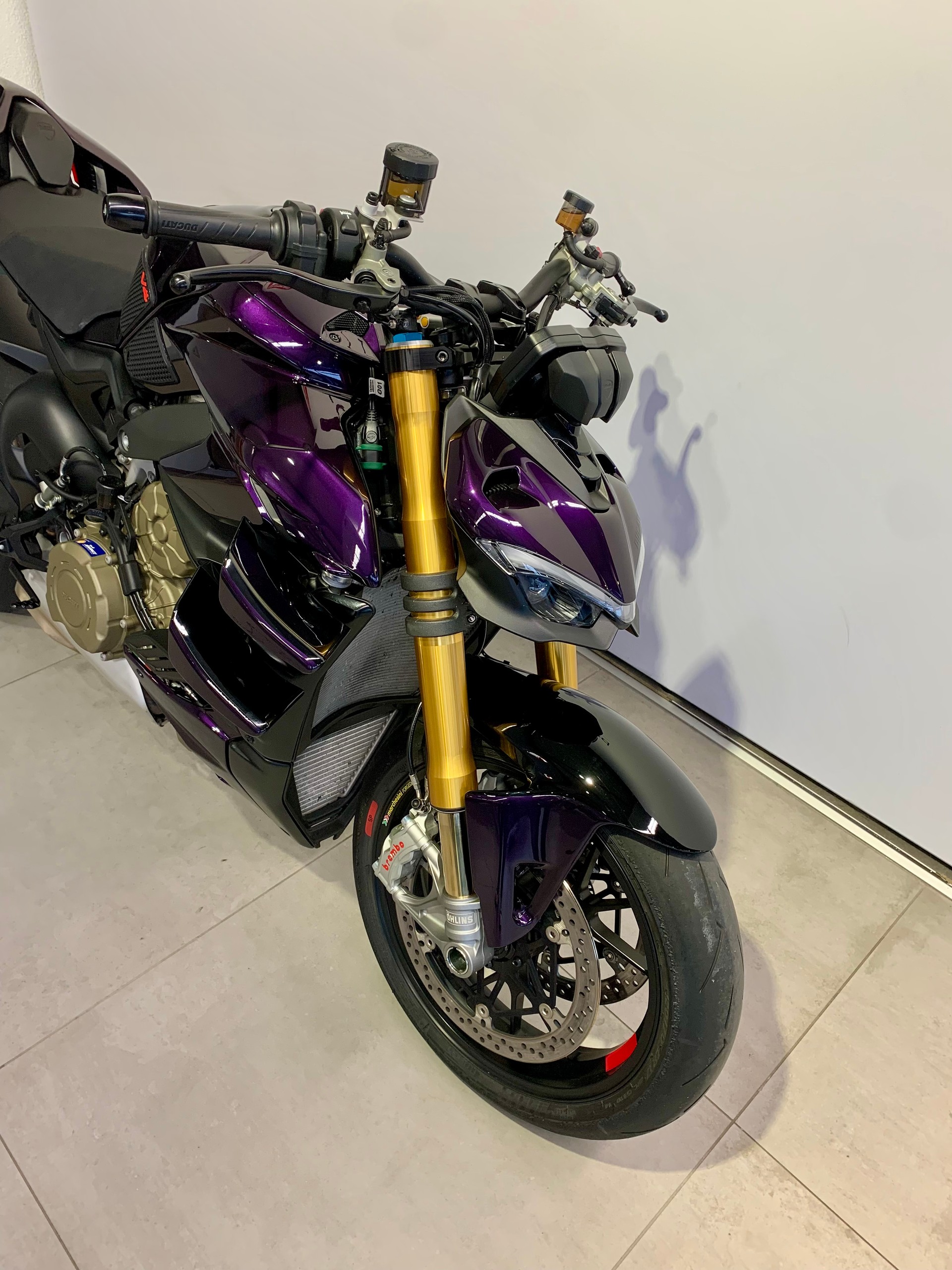 DUCATI Streetfighter V4 S-image-4