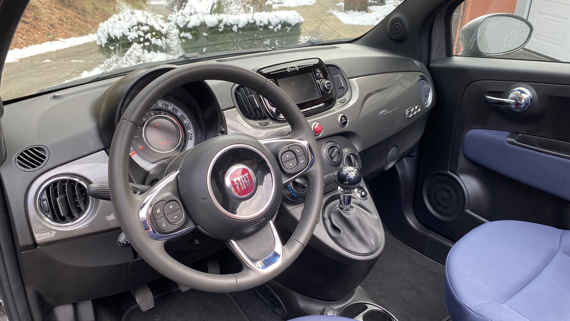 FIAT 500 Cabriolet Cult 1.0 Hybrid-image-8