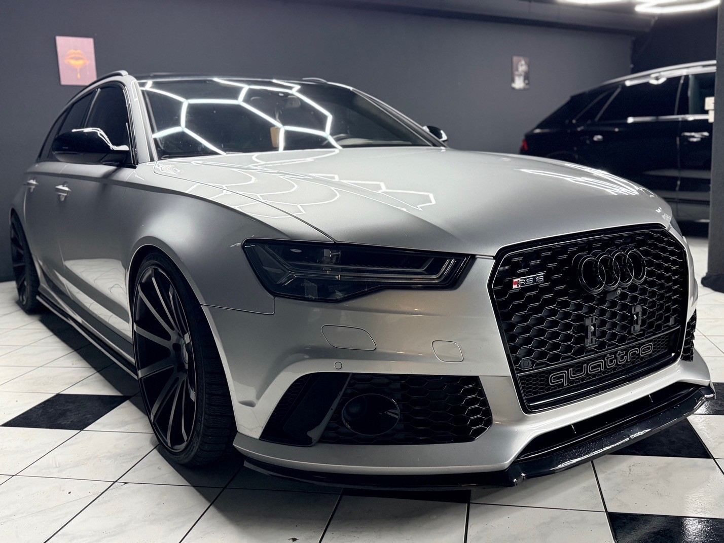 AUDI RS6 Avant 4.0 TFSI V8 p-showroom-element-3