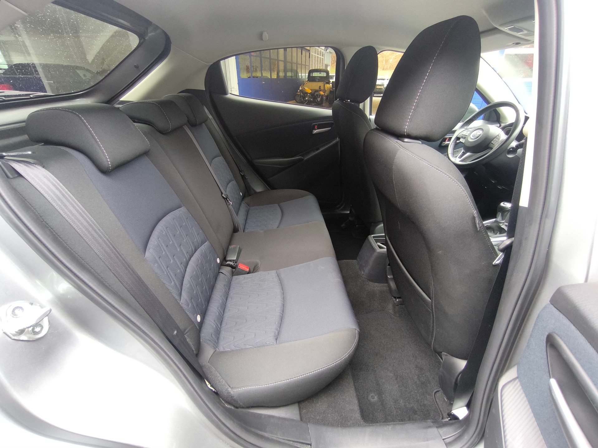 MAZDA 2 1.5i 16V Skyactiv-G Ambition Plus-image-24