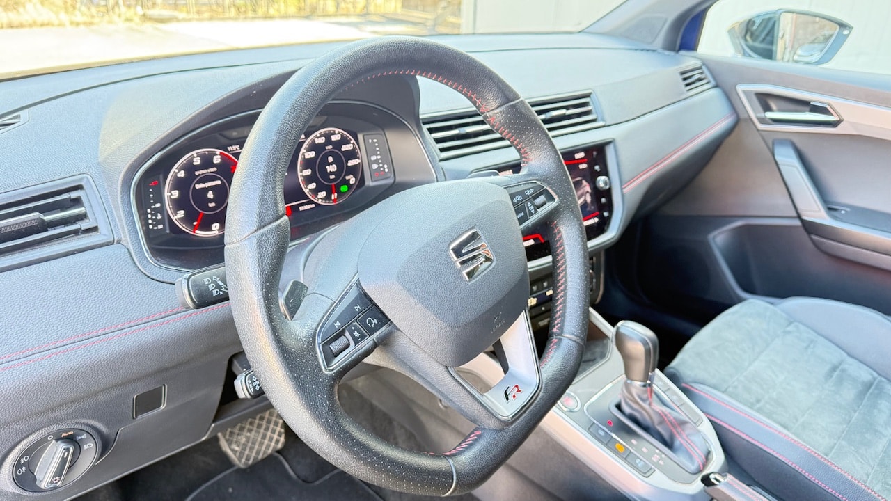 SEAT Arona 1.0 TSI Eco DSG SWISS FR-image-8