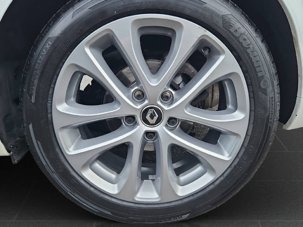 RENAULT Mégane 1.3 TCe 140 GT Line EDC-image-10