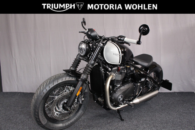 TRIUMPH Bonneville 1200 Bobber-image-2