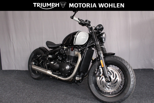 TRIUMPH Bonneville 1200 Bobber-image-3