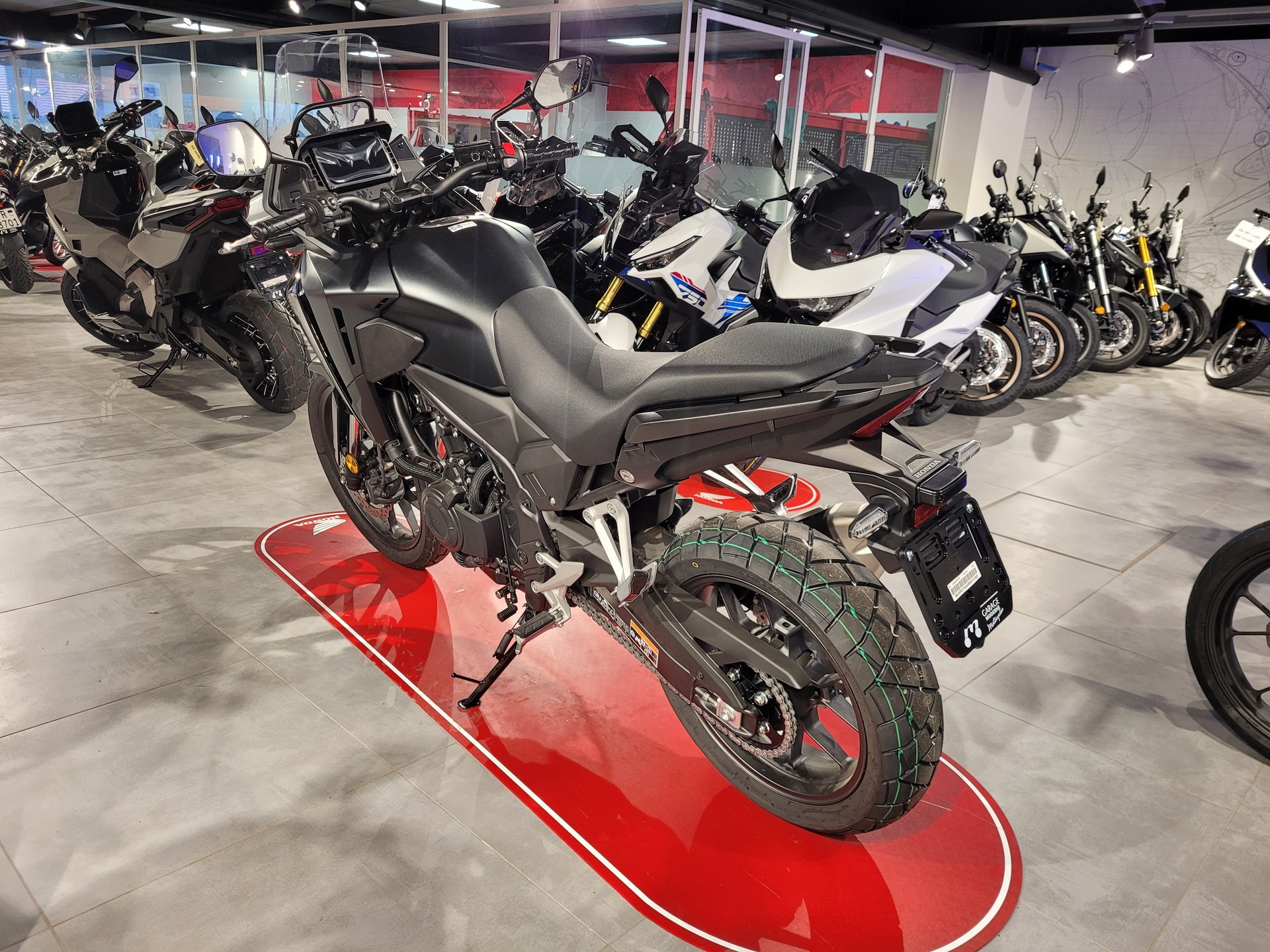 HONDA NX 500-showroom-element-3