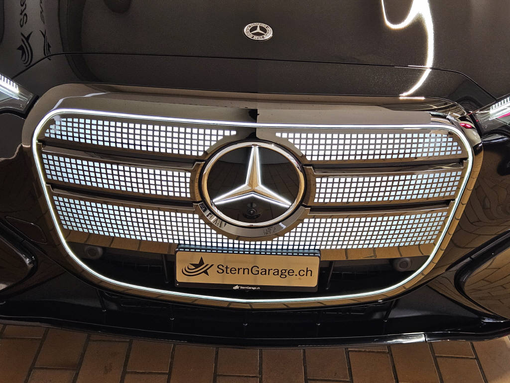 MERCEDES-BENZ GLC 400 4Matic with EQ Technology-showroom-element-3