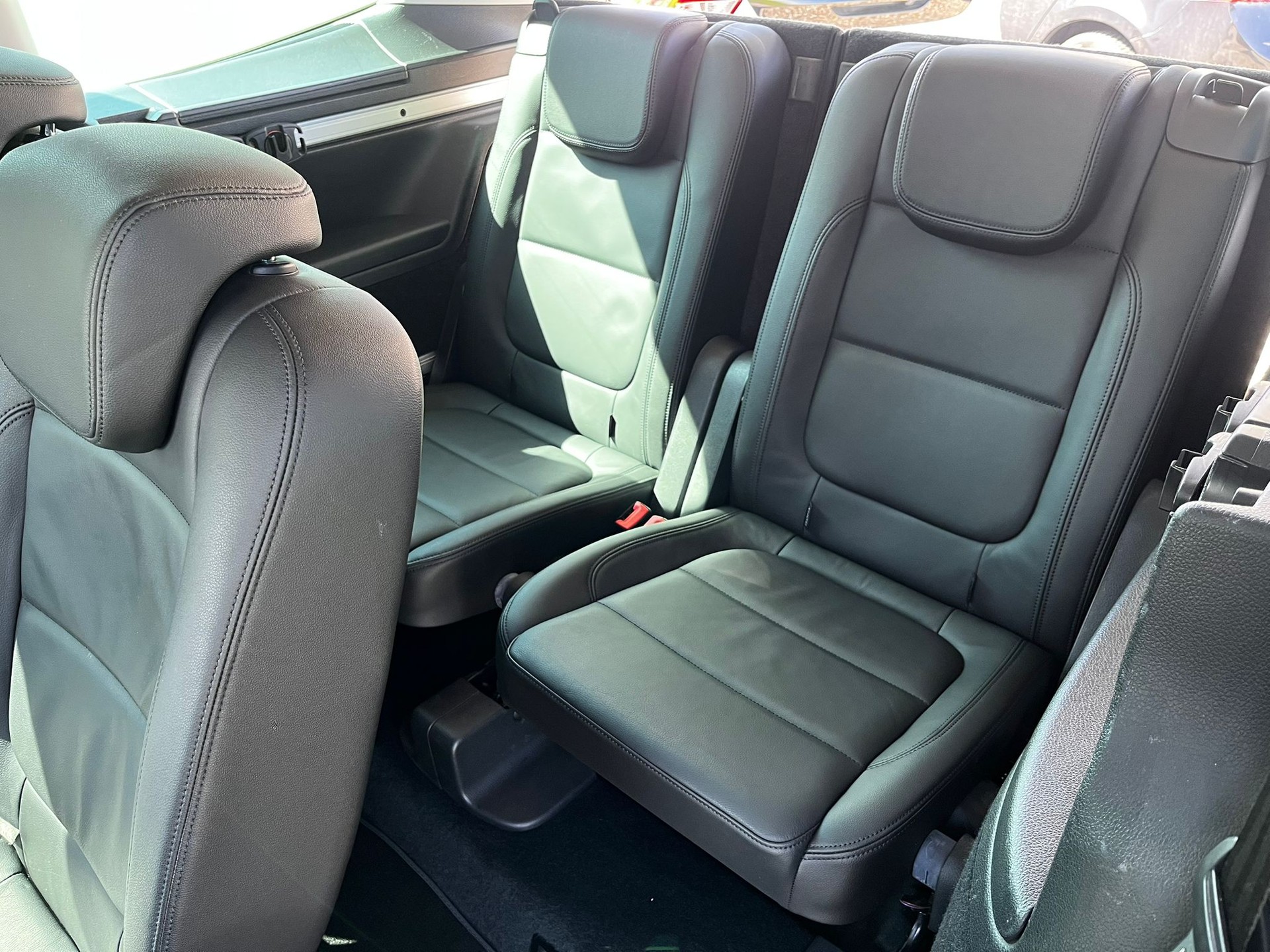 SEAT Alhambra 2.0 TSI Style Advanced DSG-image-13