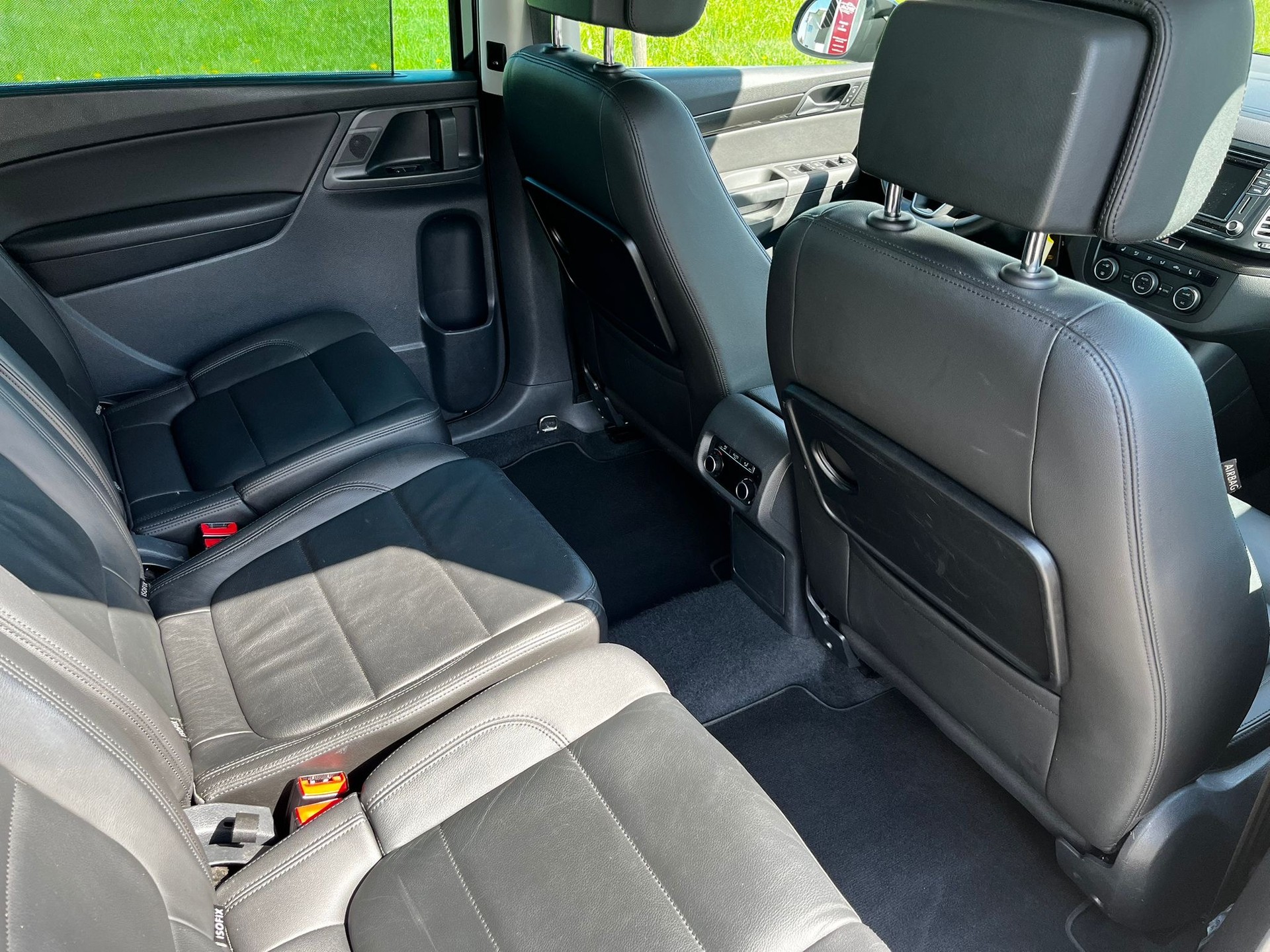 SEAT Alhambra 2.0 TSI Style Advanced DSG-image-8